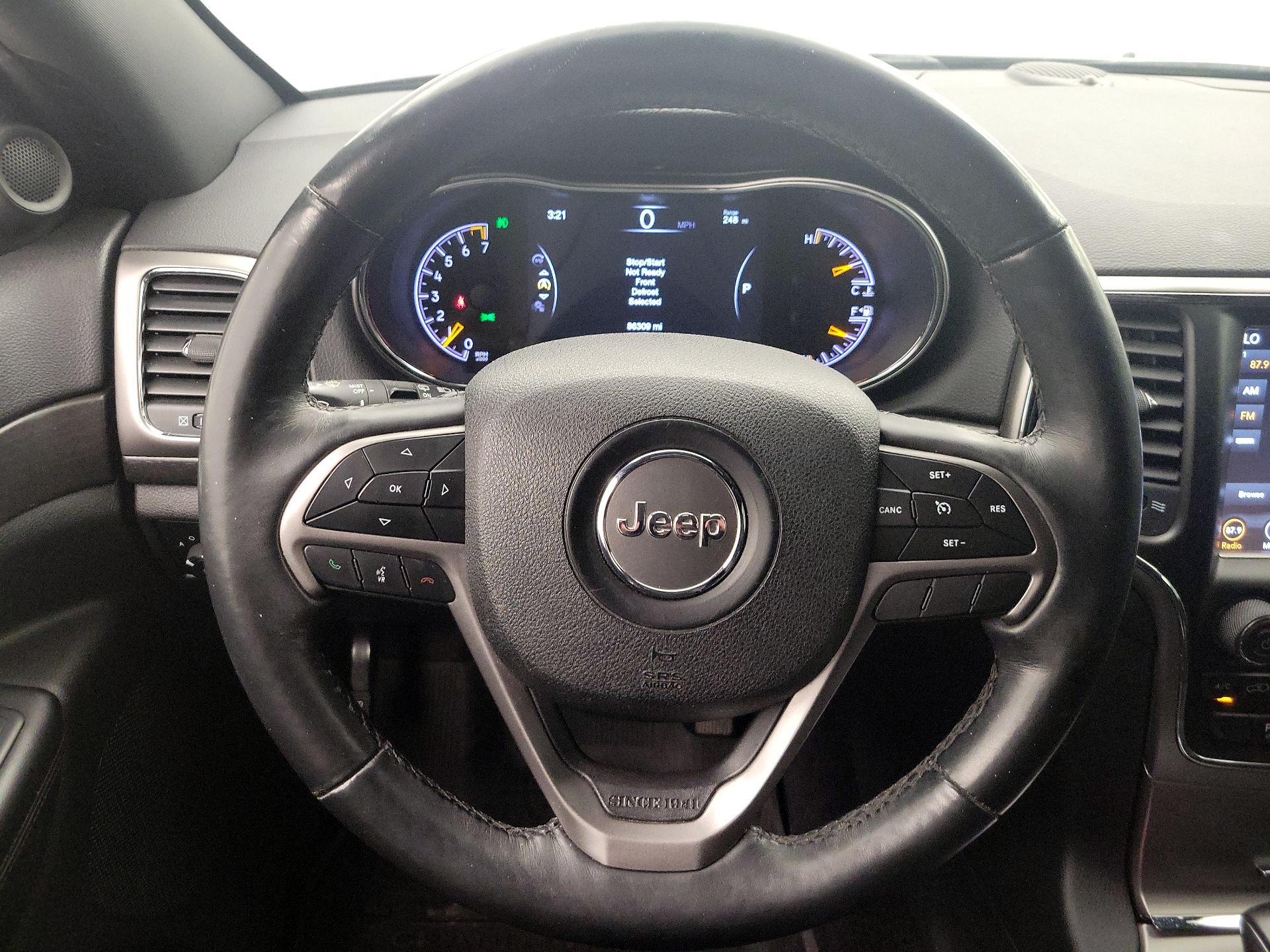 Thumbnail: 2018 Jeep Grand Cherokee - 10