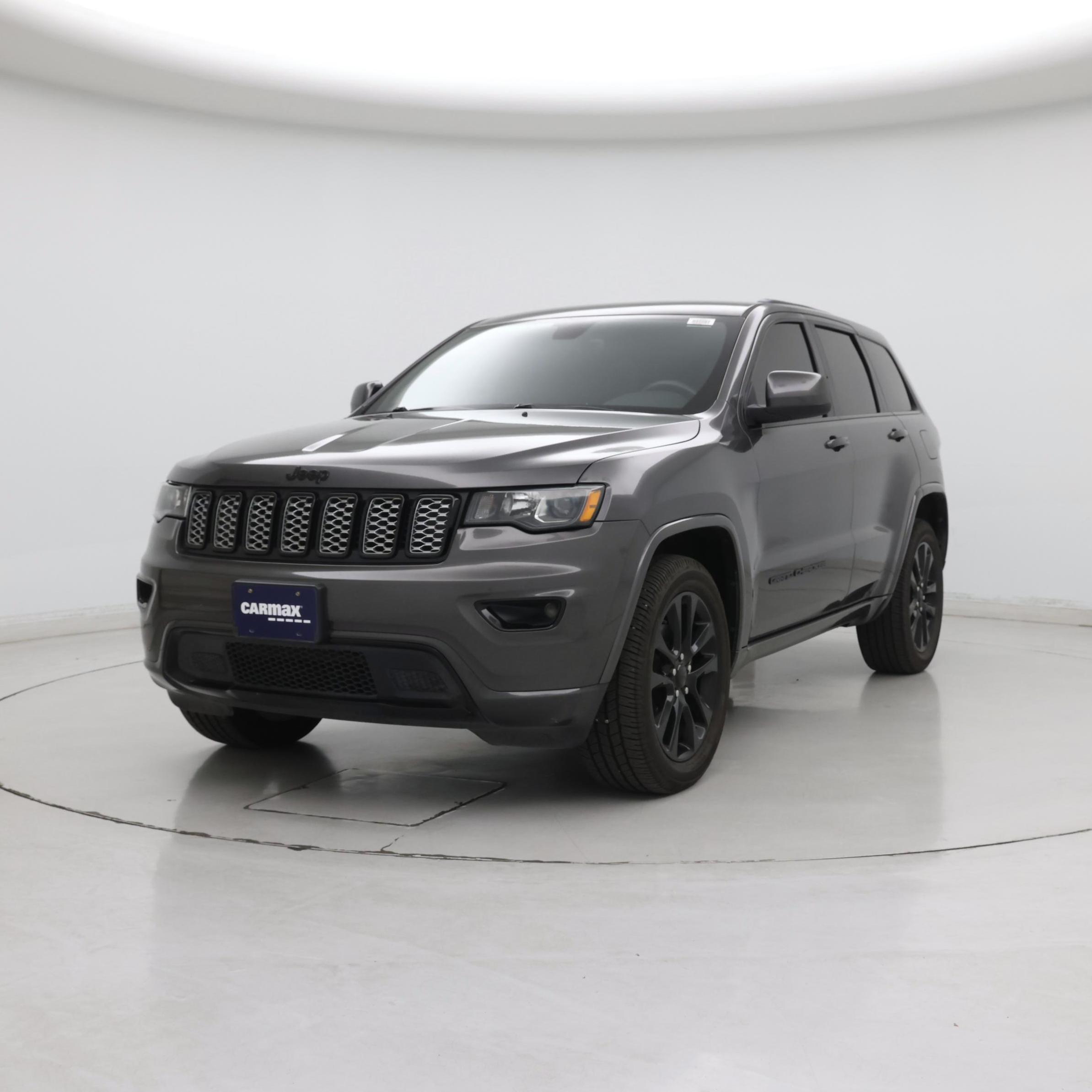 Thumbnail: 2018 Jeep Grand Cherokee - 4