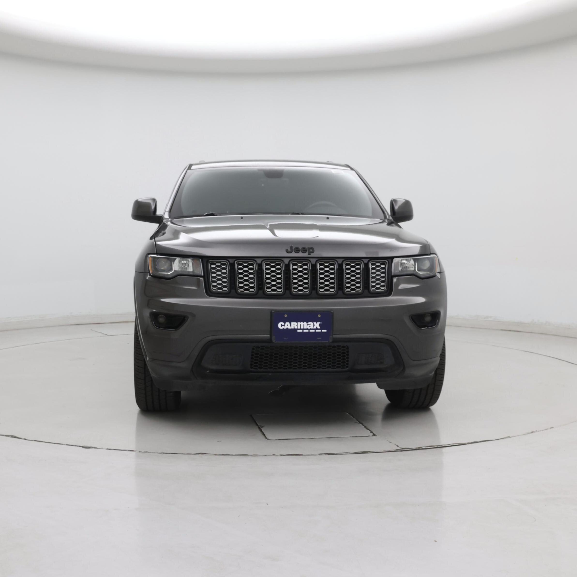Thumbnail: 2018 Jeep Grand Cherokee - 5