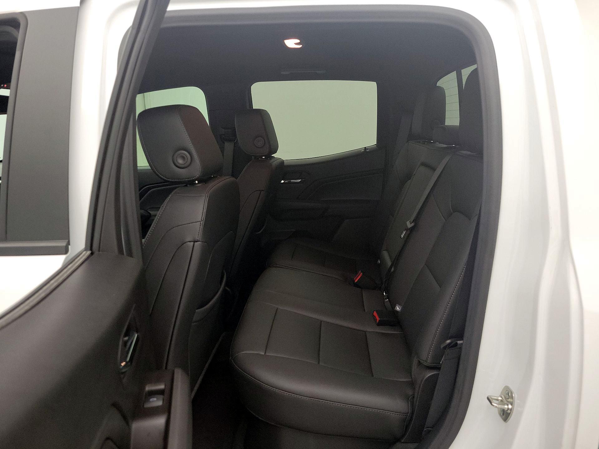 Thumbnail: 2024 GMC Canyon - 19