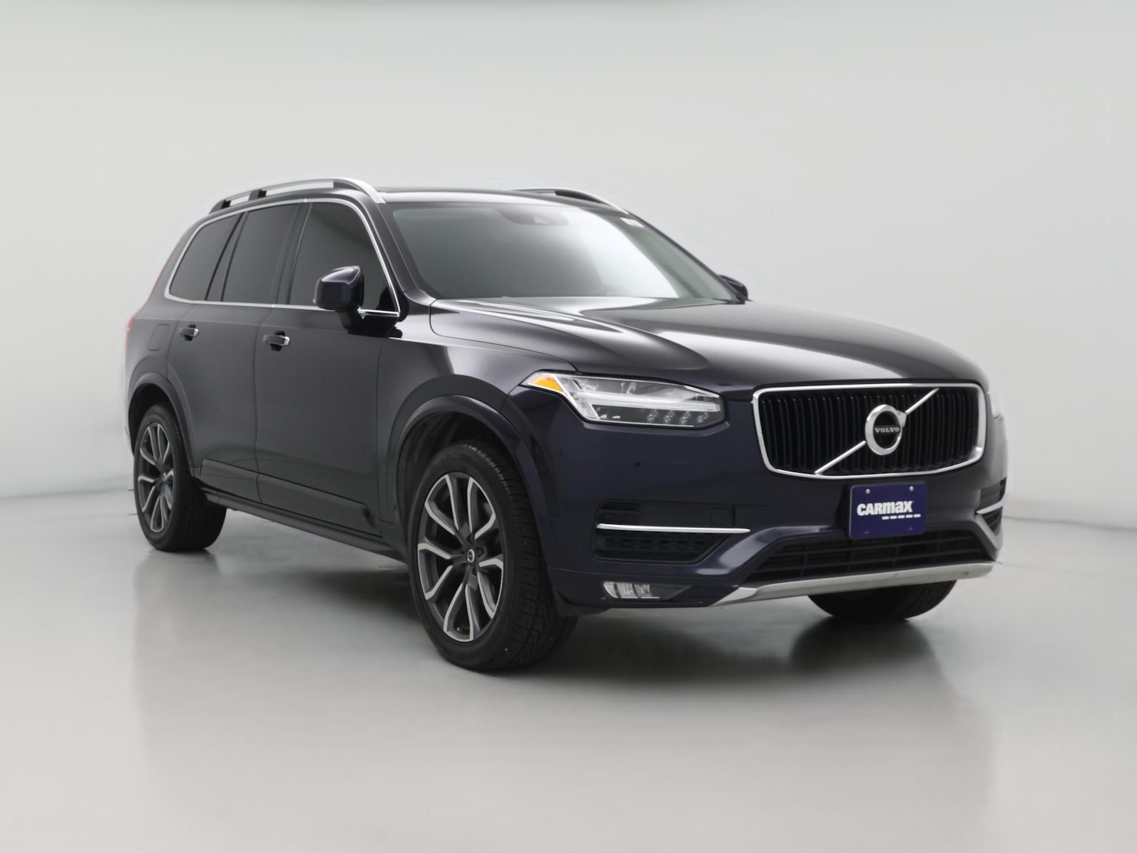 2019 Volvo XC90 Momentum