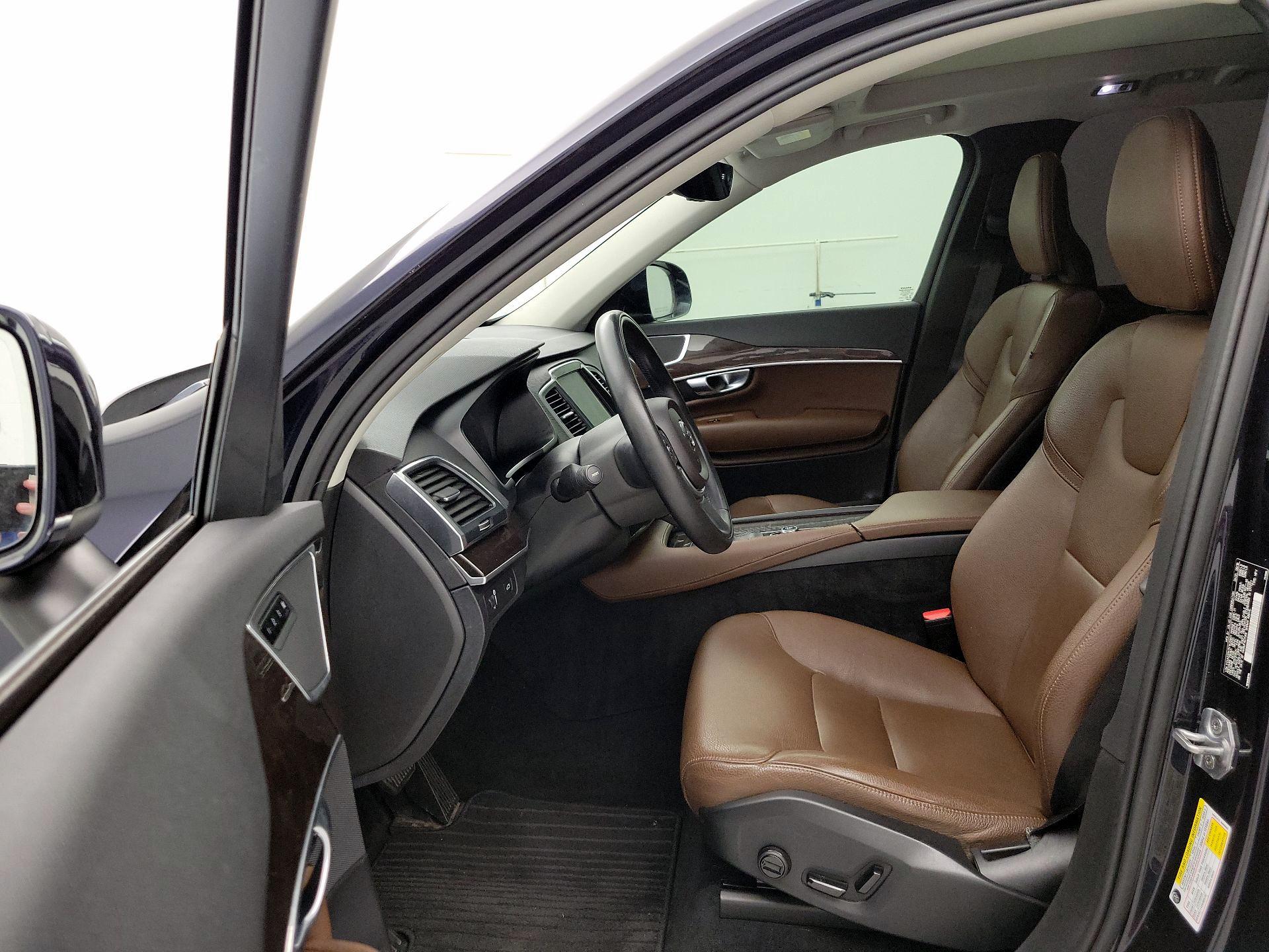 Thumbnail: 2019 Volvo XC90 - 11