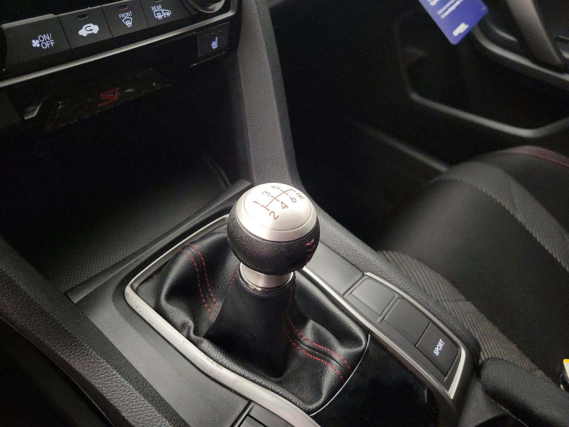 Thumbnail: 2017 Honda Civic - 17