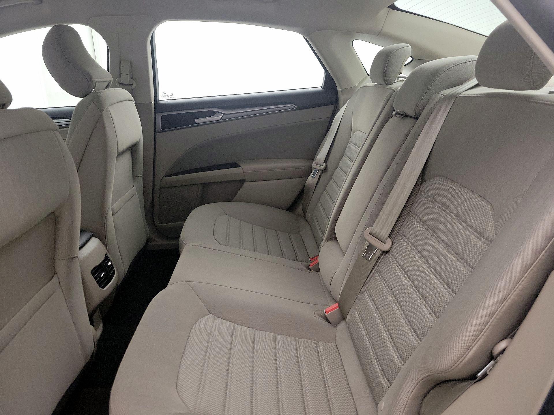 Thumbnail: 2019 Ford Fusion - 19