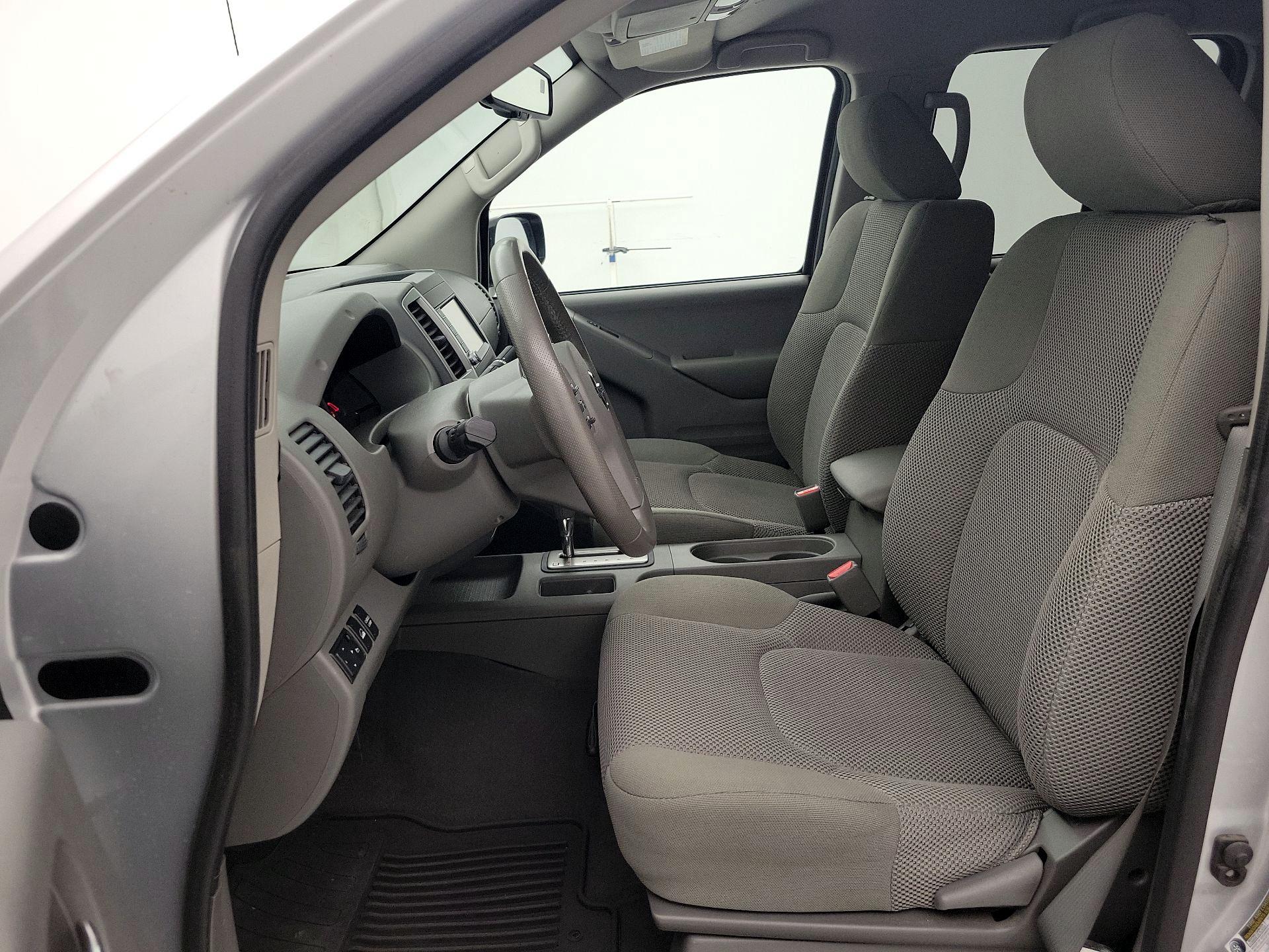 Thumbnail: 2019 Nissan Frontier - 11