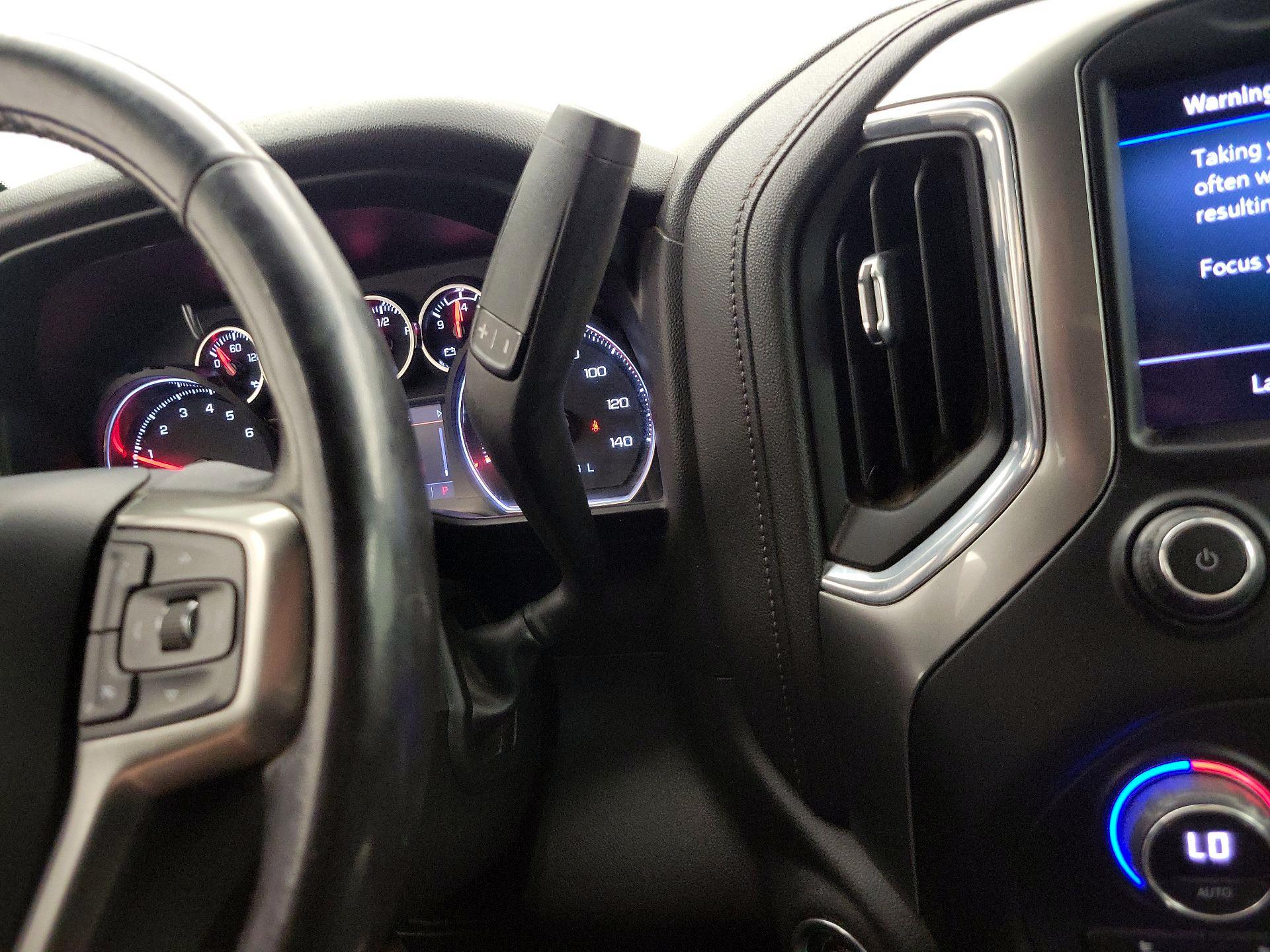 Thumbnail: 2021 Chevrolet Silverado 1500 - 18