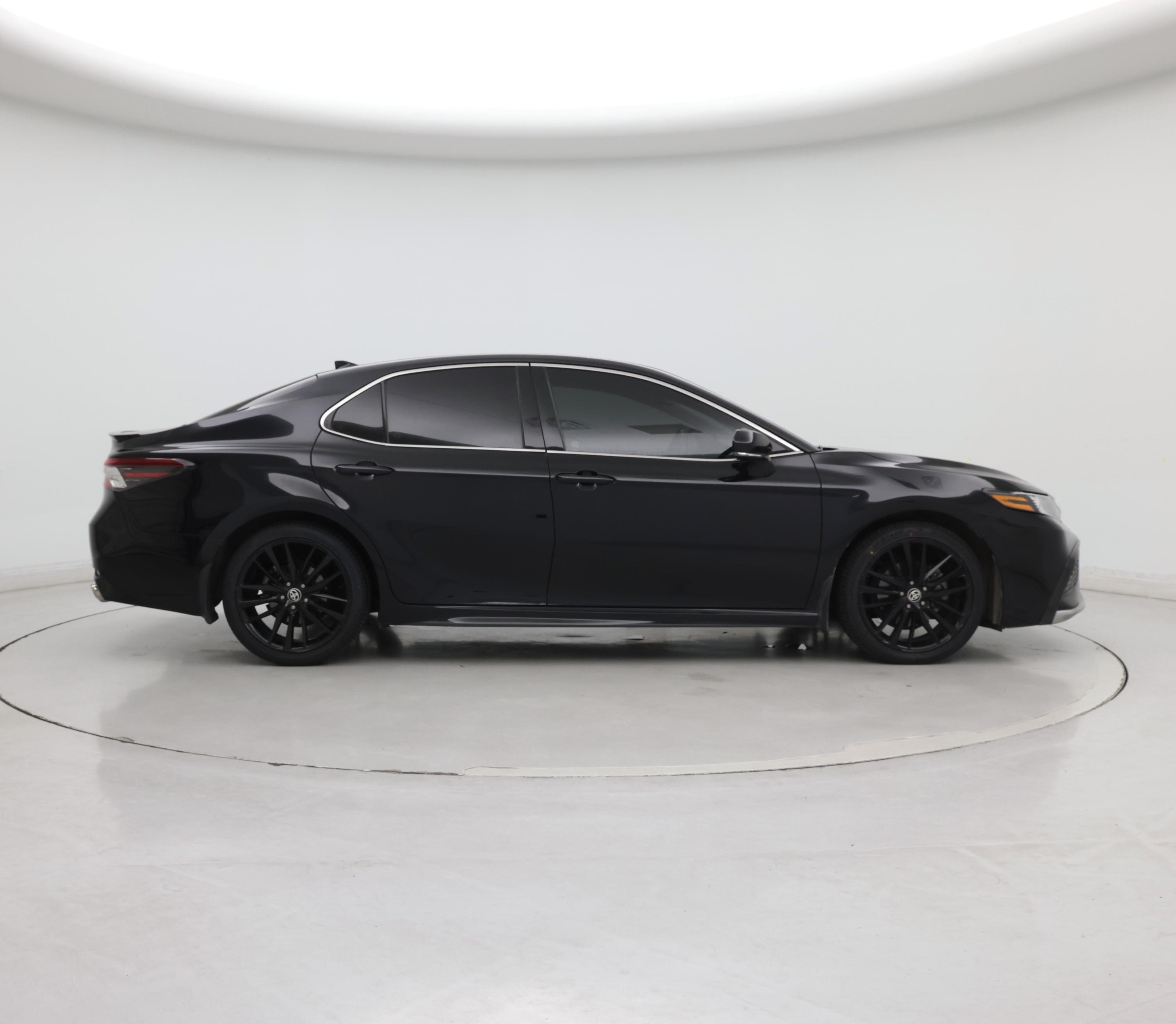 Thumbnail: 2022 Toyota Camry - 7