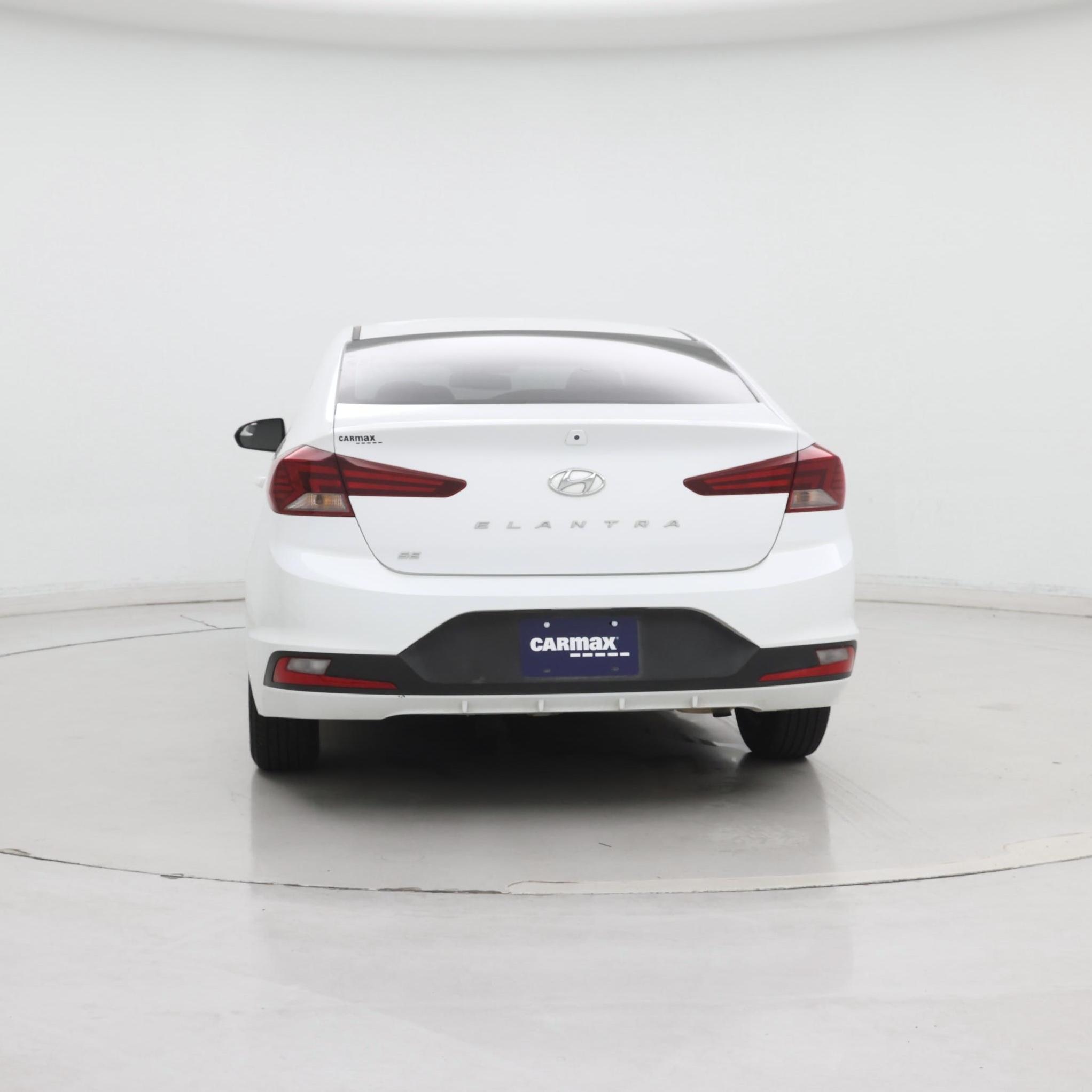 Thumbnail: 2019 Hyundai Elantra - 6
