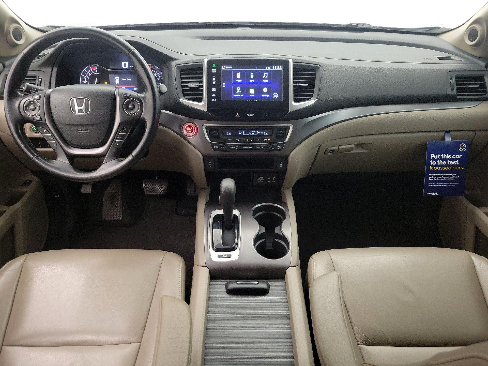 Thumbnail: 2016 Honda Pilot - 9