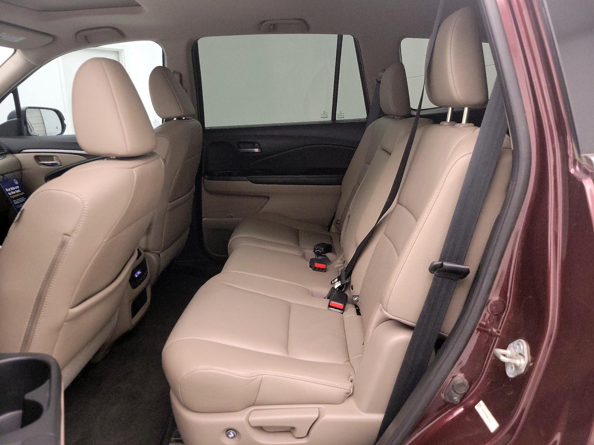 Thumbnail: 2016 Honda Pilot - 20