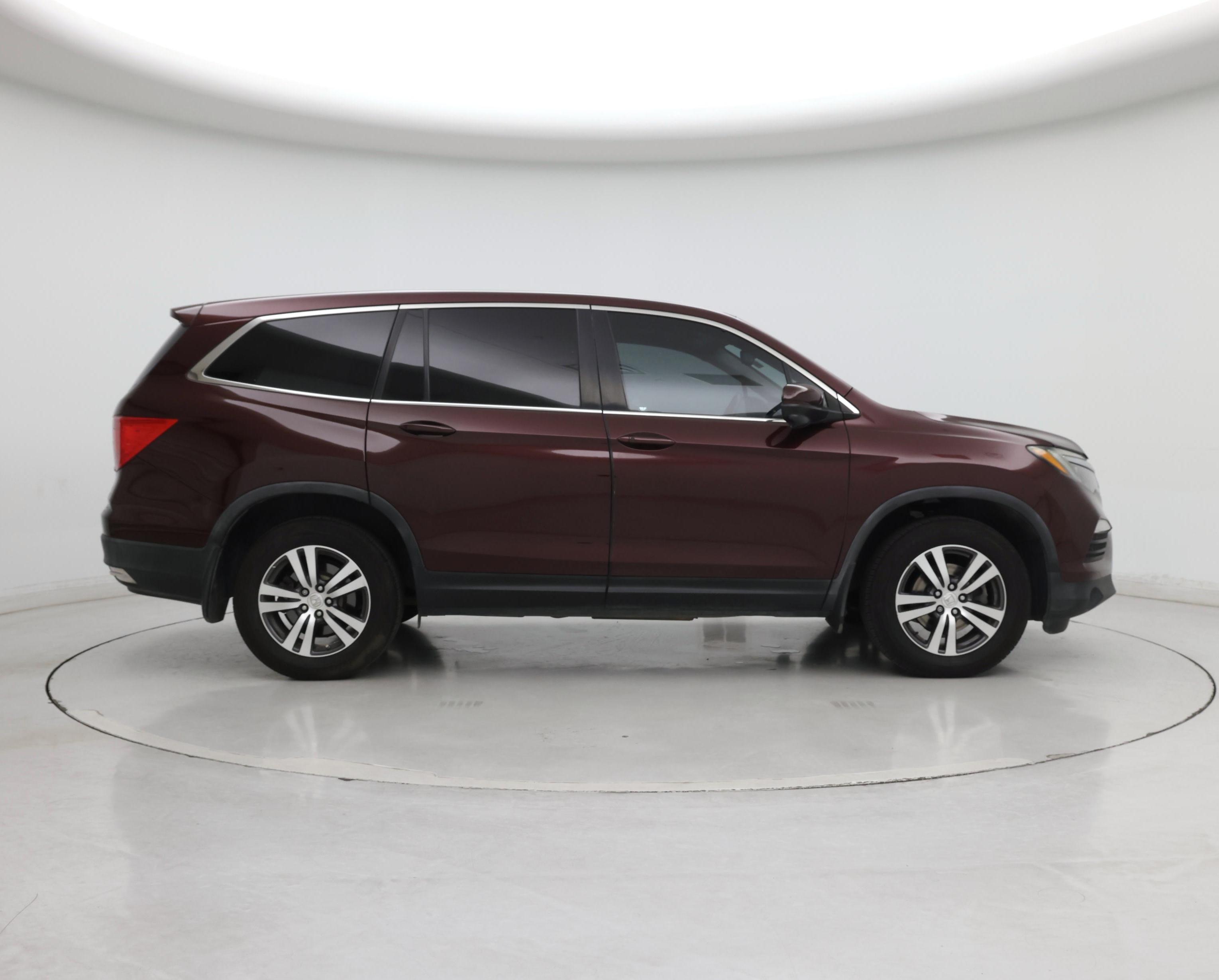 Thumbnail: 2016 Honda Pilot - 7