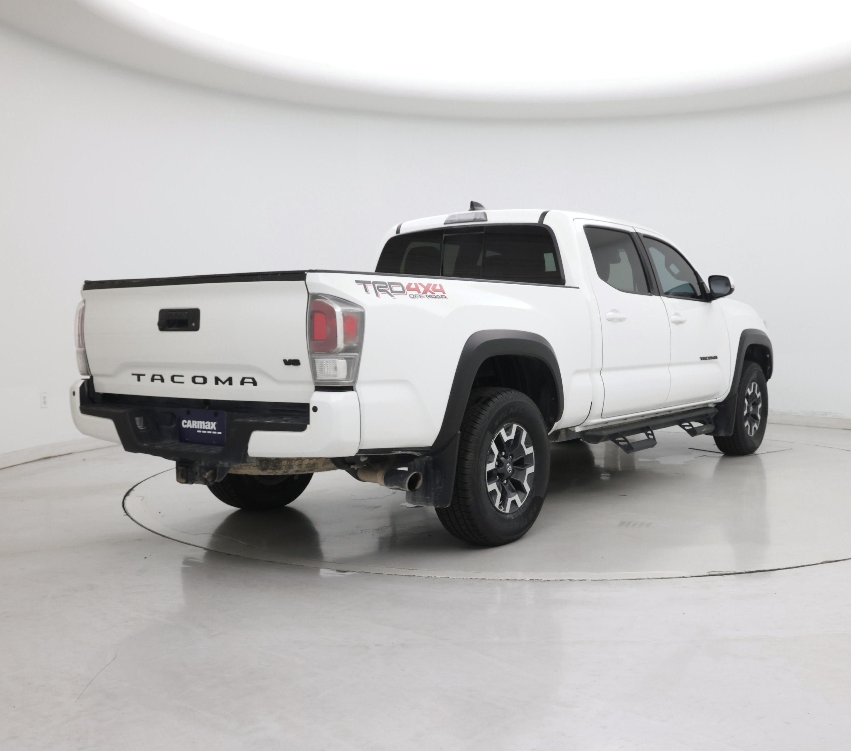 Thumbnail: 2022 Toyota Tacoma - 8