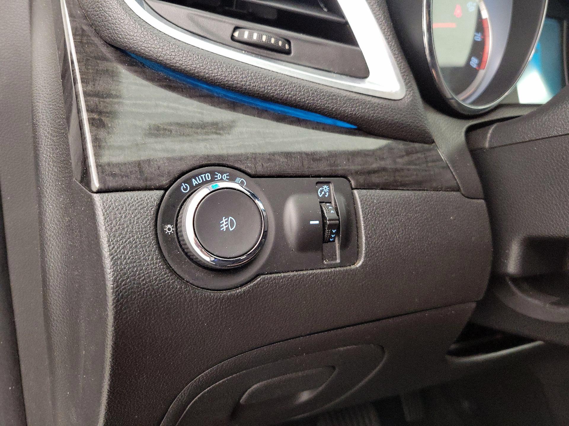 Thumbnail: 2016 Buick Encore - 13