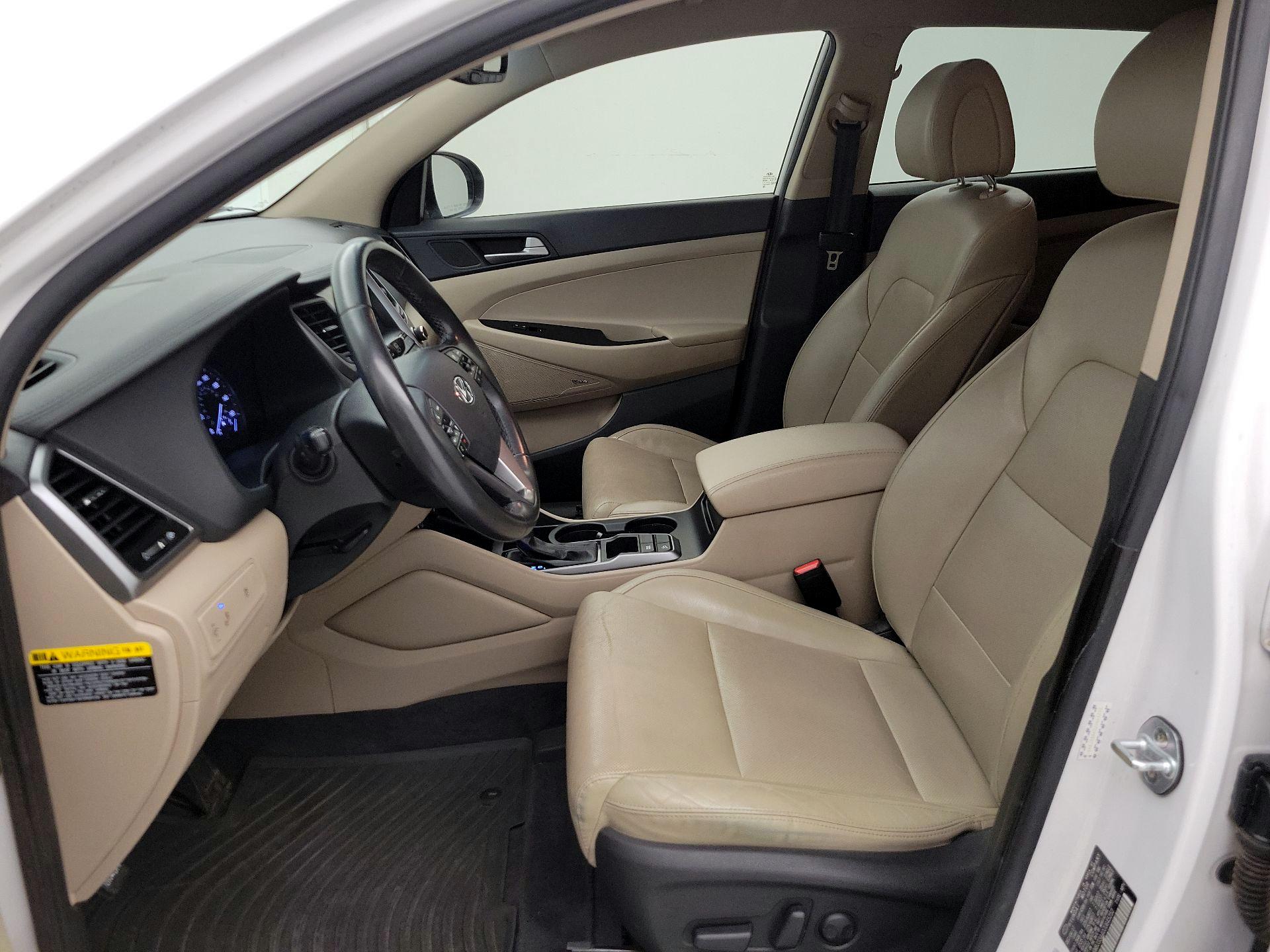 Thumbnail: 2018 Hyundai Tucson - 11