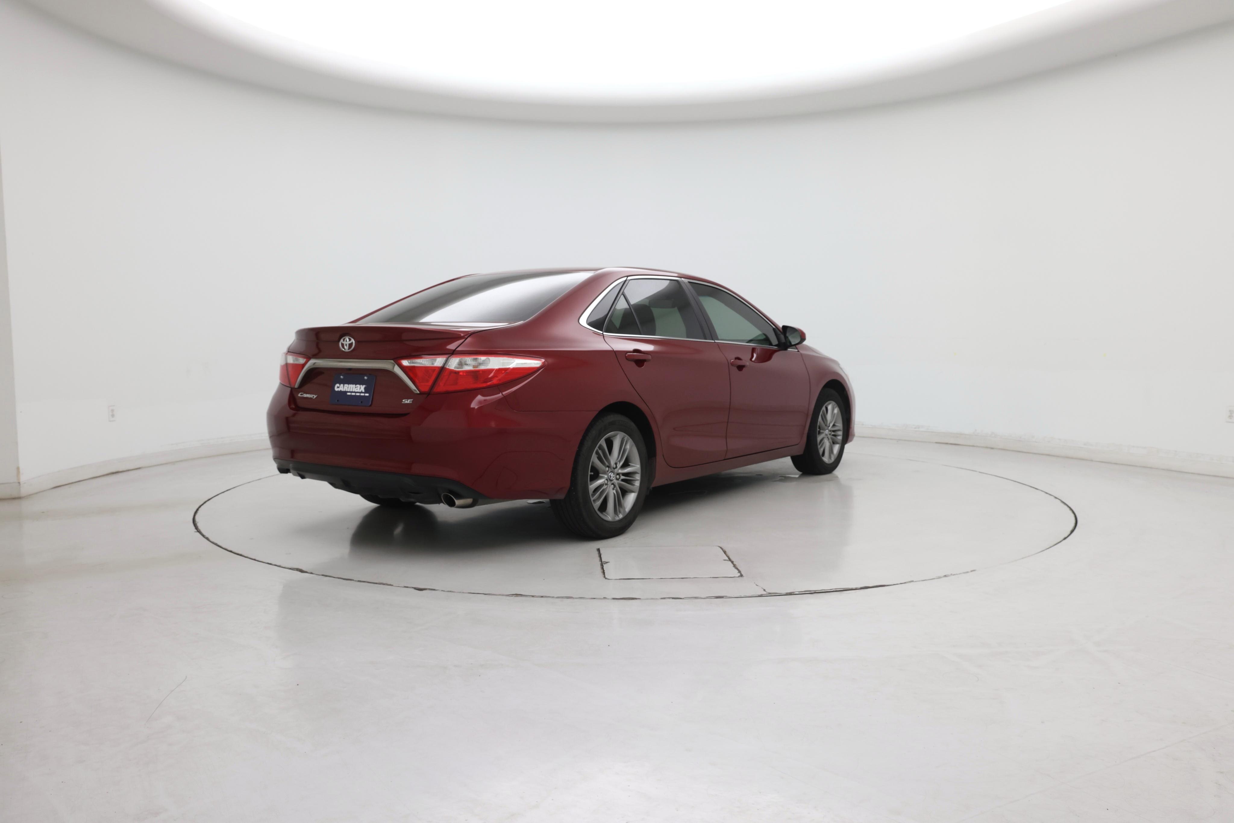 Thumbnail: 2017 Toyota Camry - 8