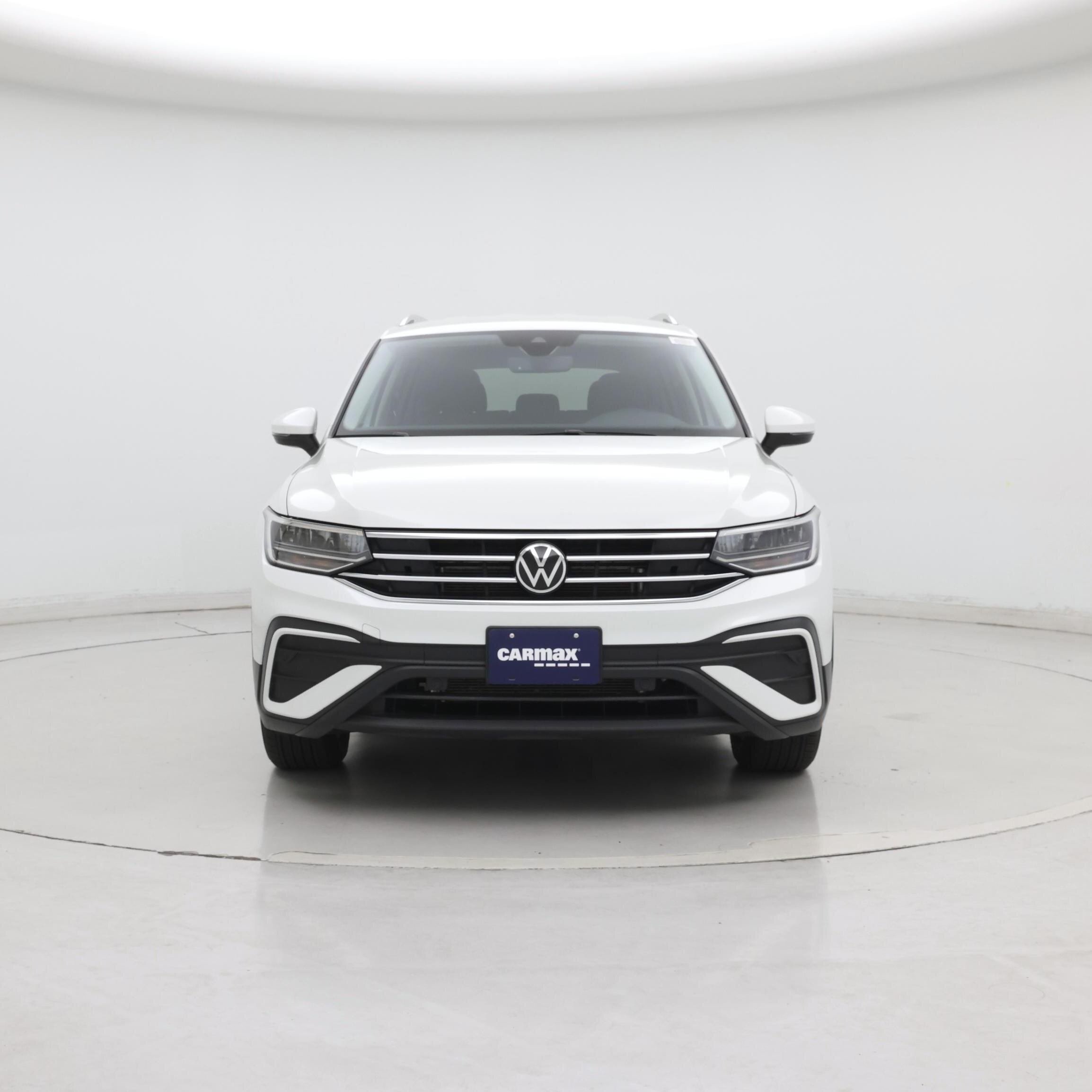 Thumbnail: 2023 Volkswagen Tiguan - 5
