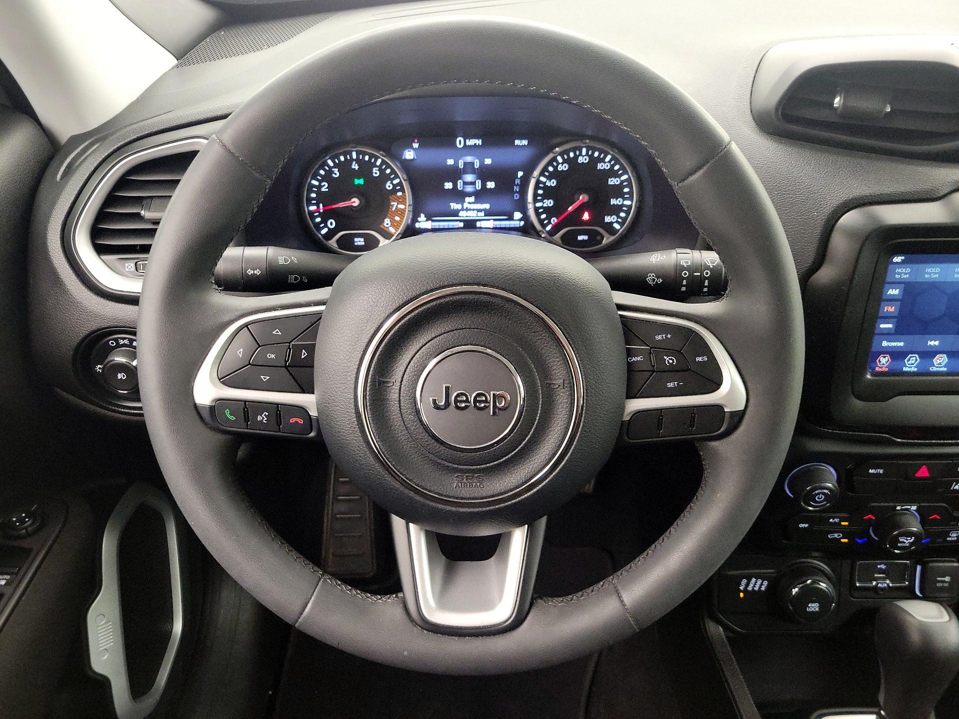 Thumbnail: 2021 Jeep Renegade - 10