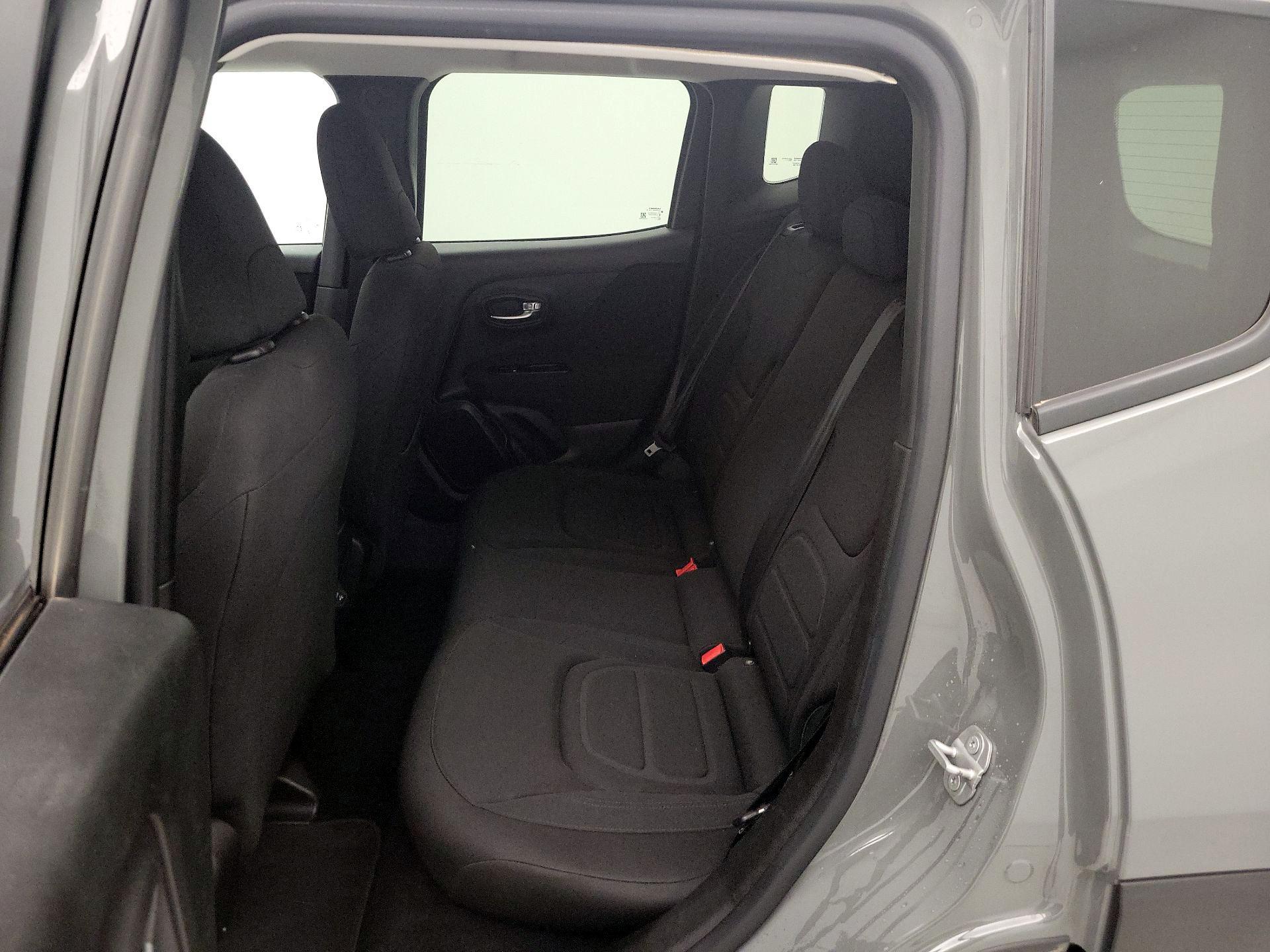 Thumbnail: 2021 Jeep Renegade - 19