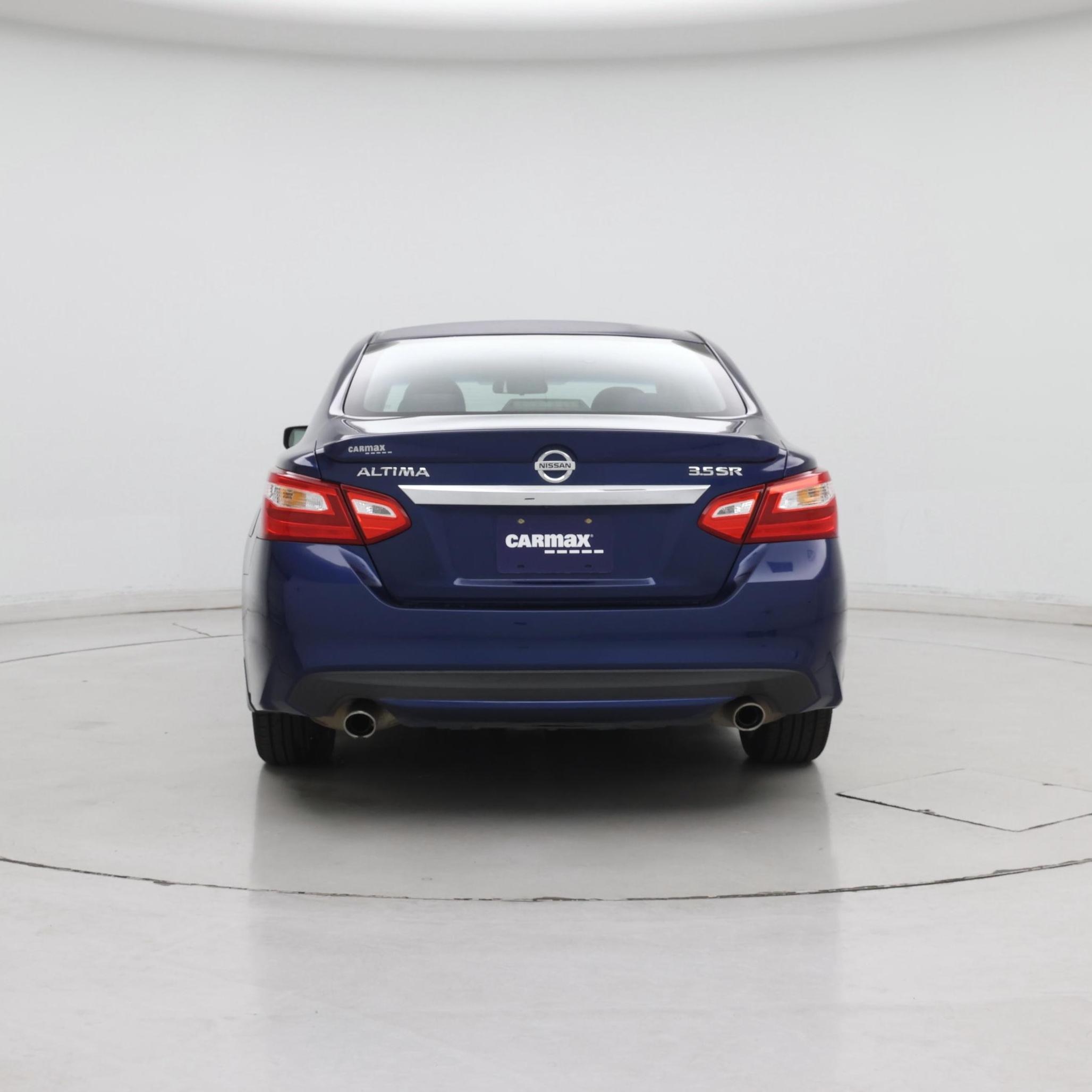 Thumbnail: 2016 Nissan Altima - 6