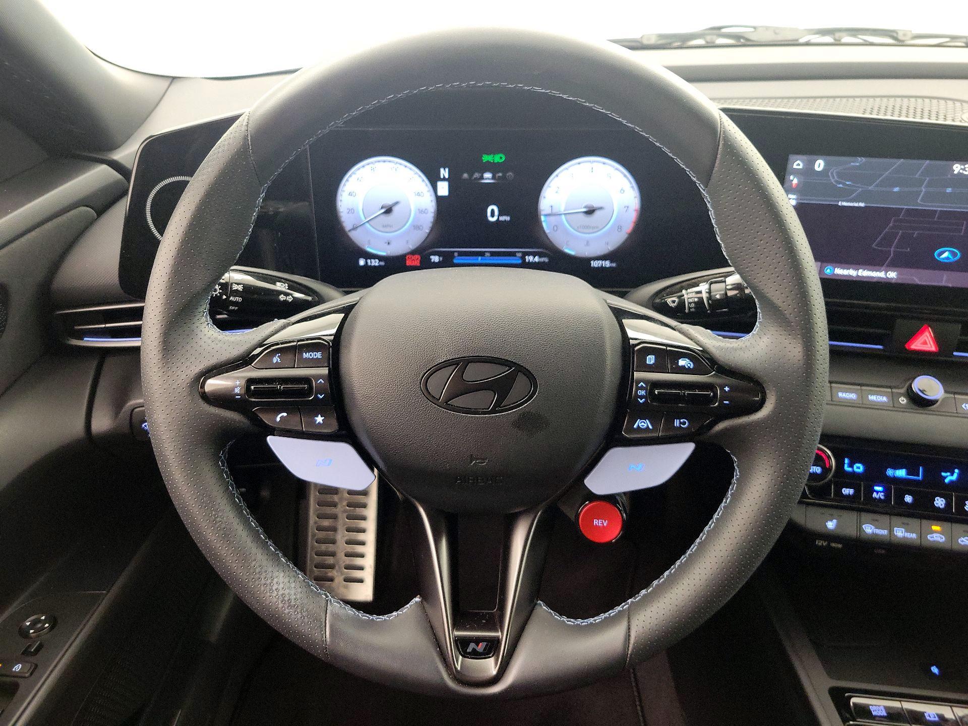 Thumbnail: 2024 Hyundai Elantra - 10