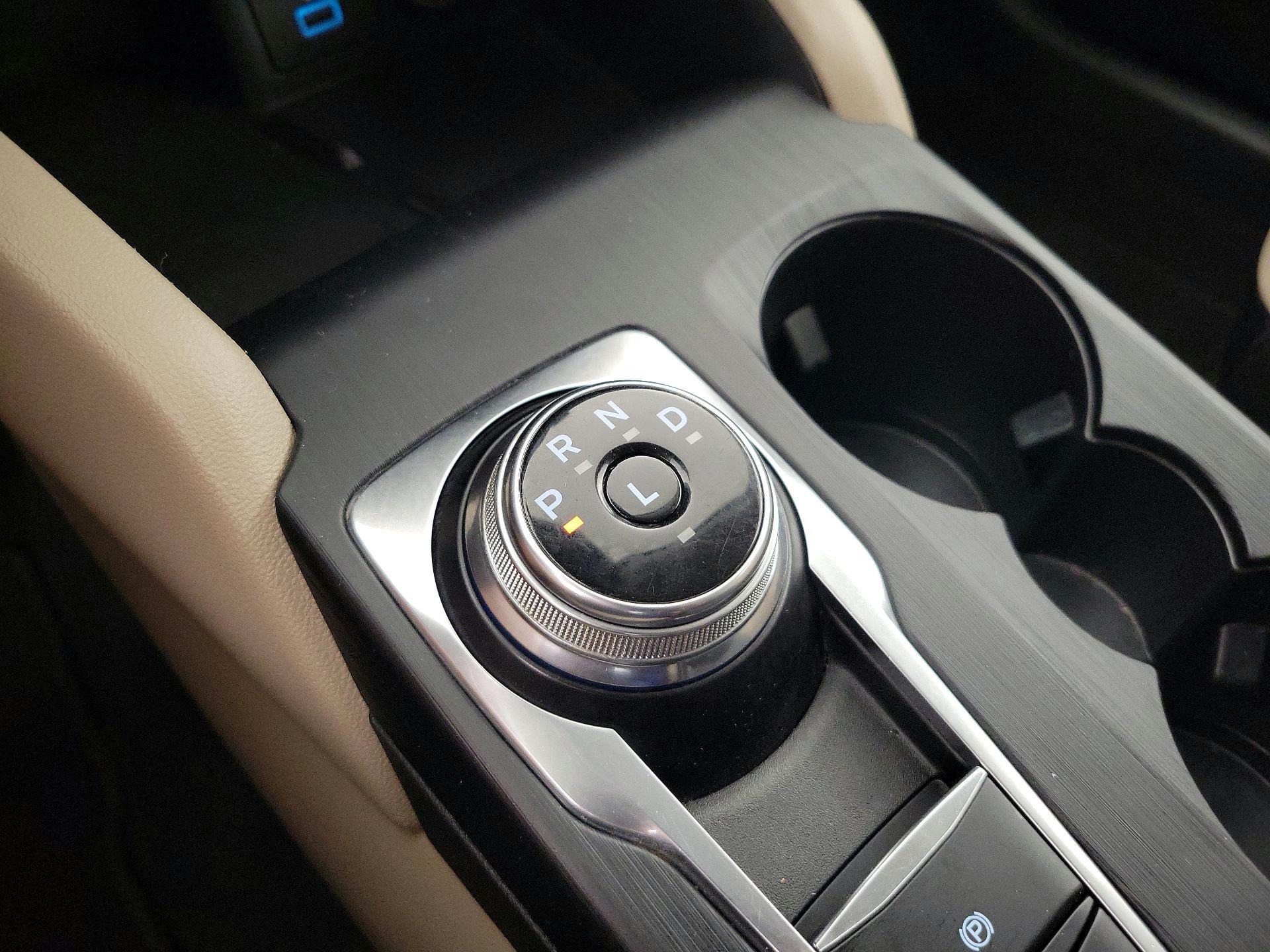 Thumbnail: 2021 Ford Escape - 17