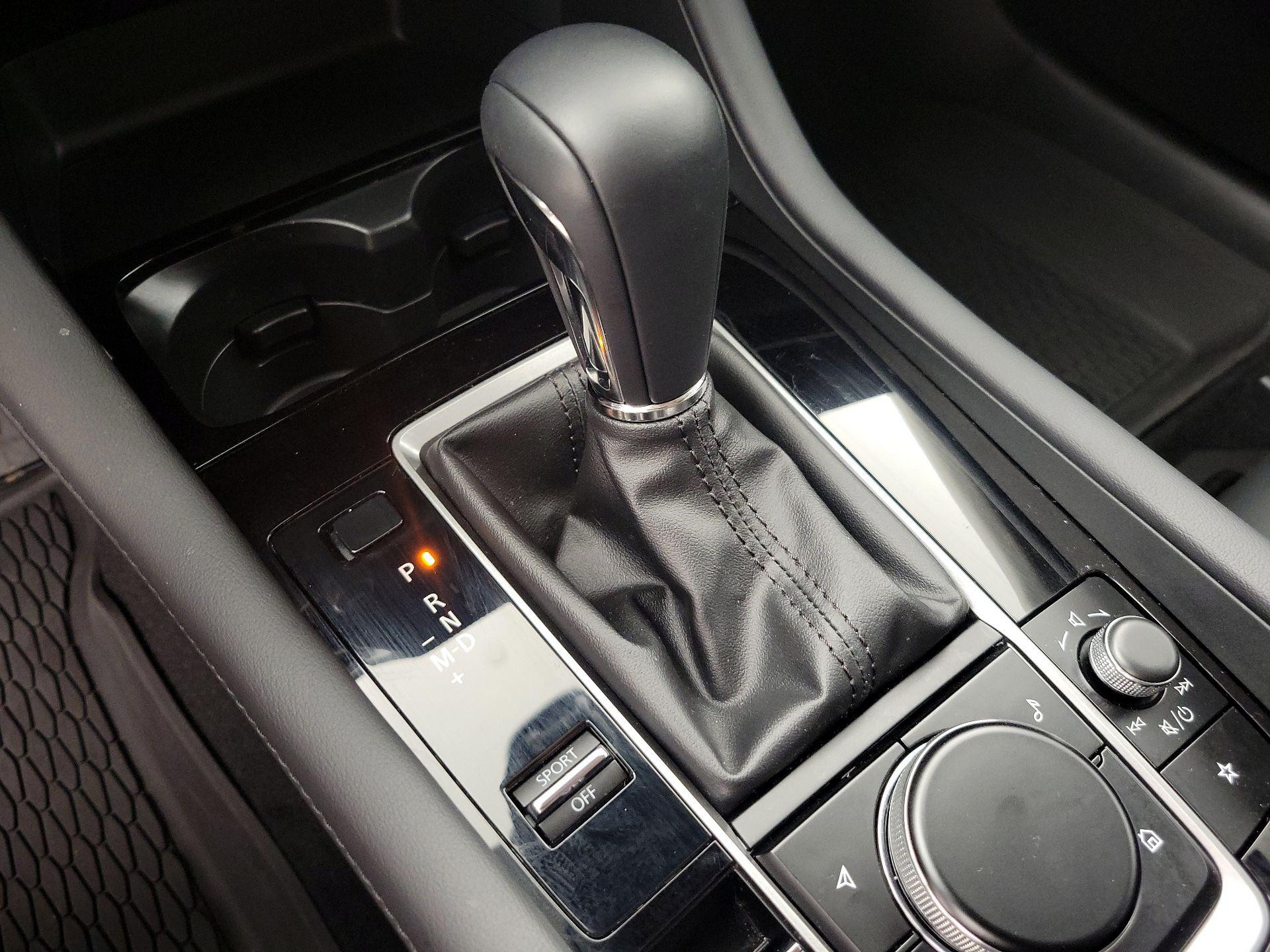 Thumbnail: 2025 Mazda Mazda3 - 17