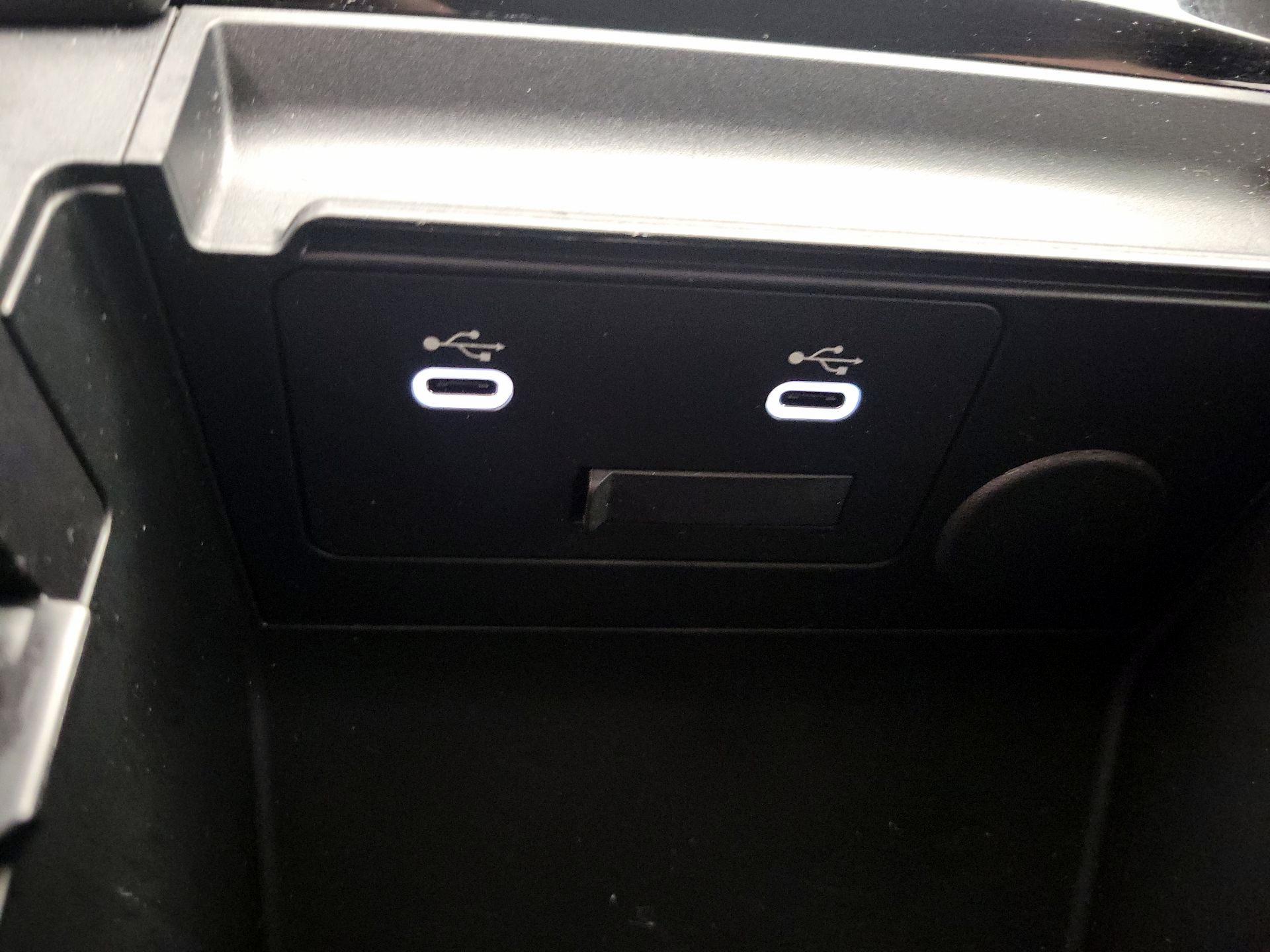 Thumbnail: 2025 Mazda Mazda3 - 18