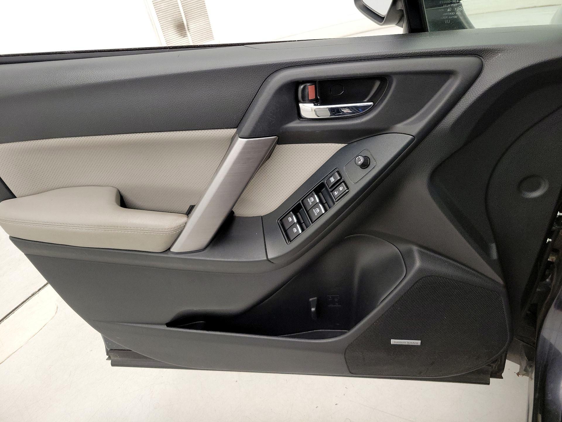 Thumbnail: 2017 Subaru Forester - 12