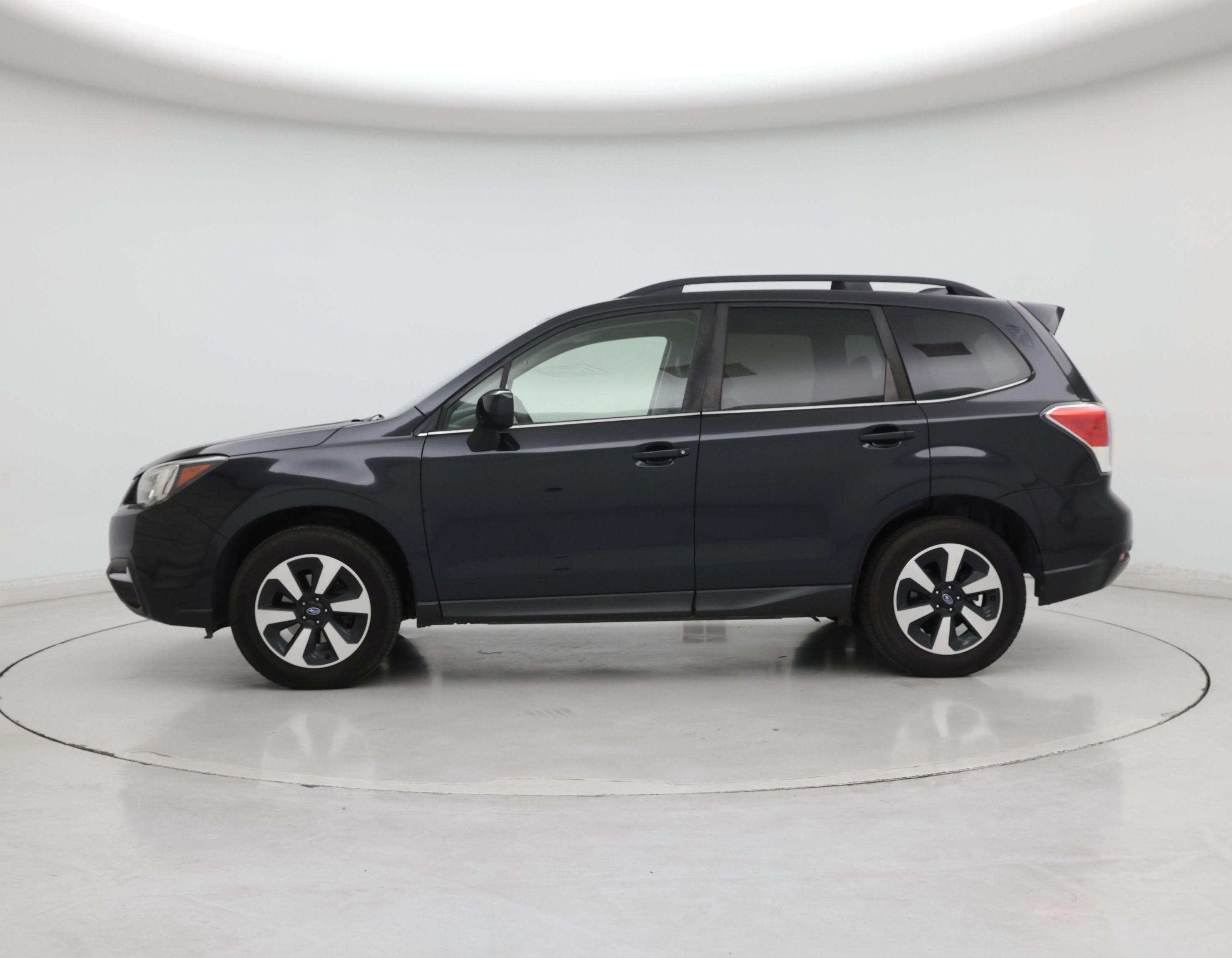 Thumbnail: 2017 Subaru Forester - 3