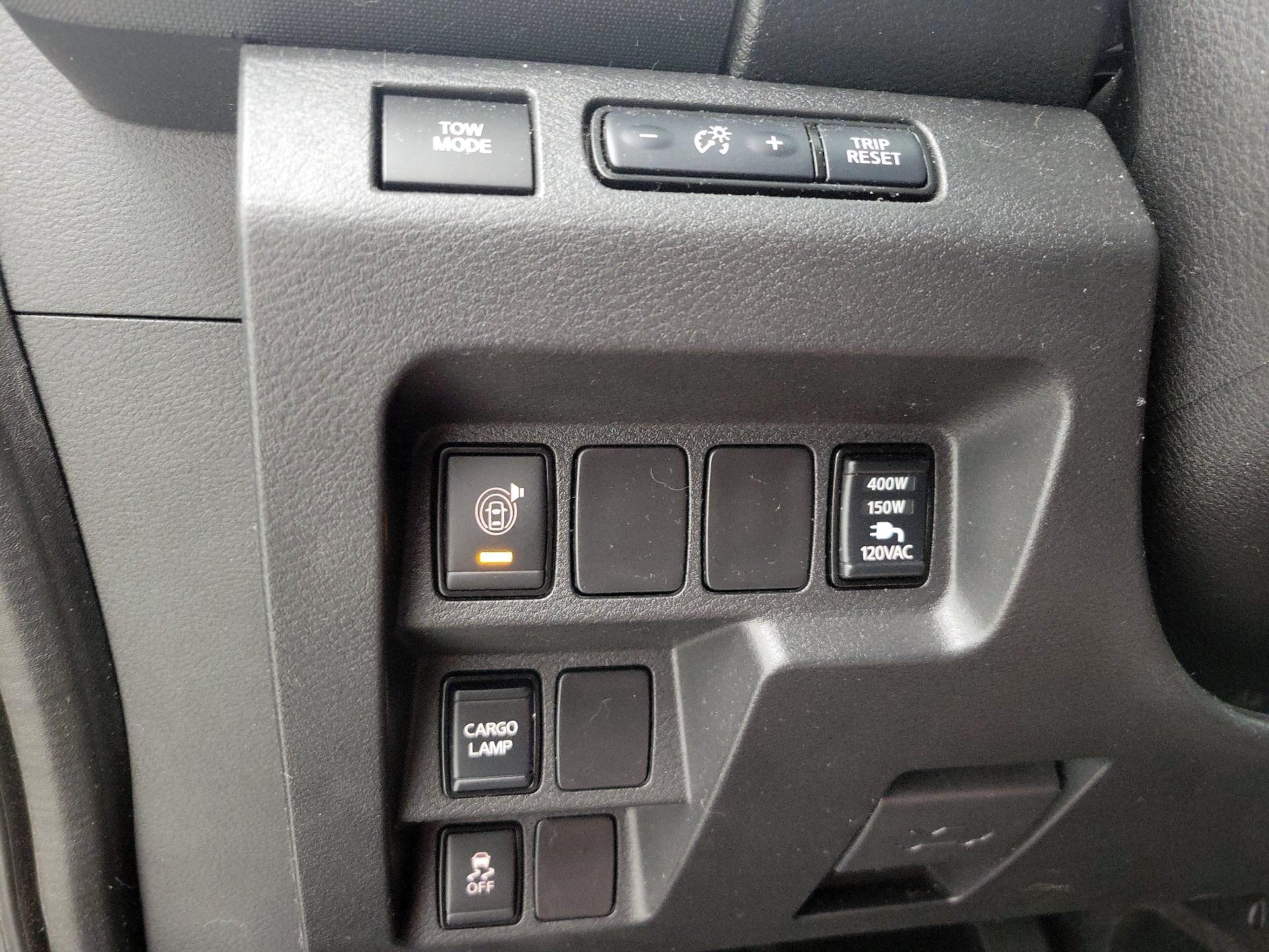 Thumbnail: 2022 Nissan Frontier - 13