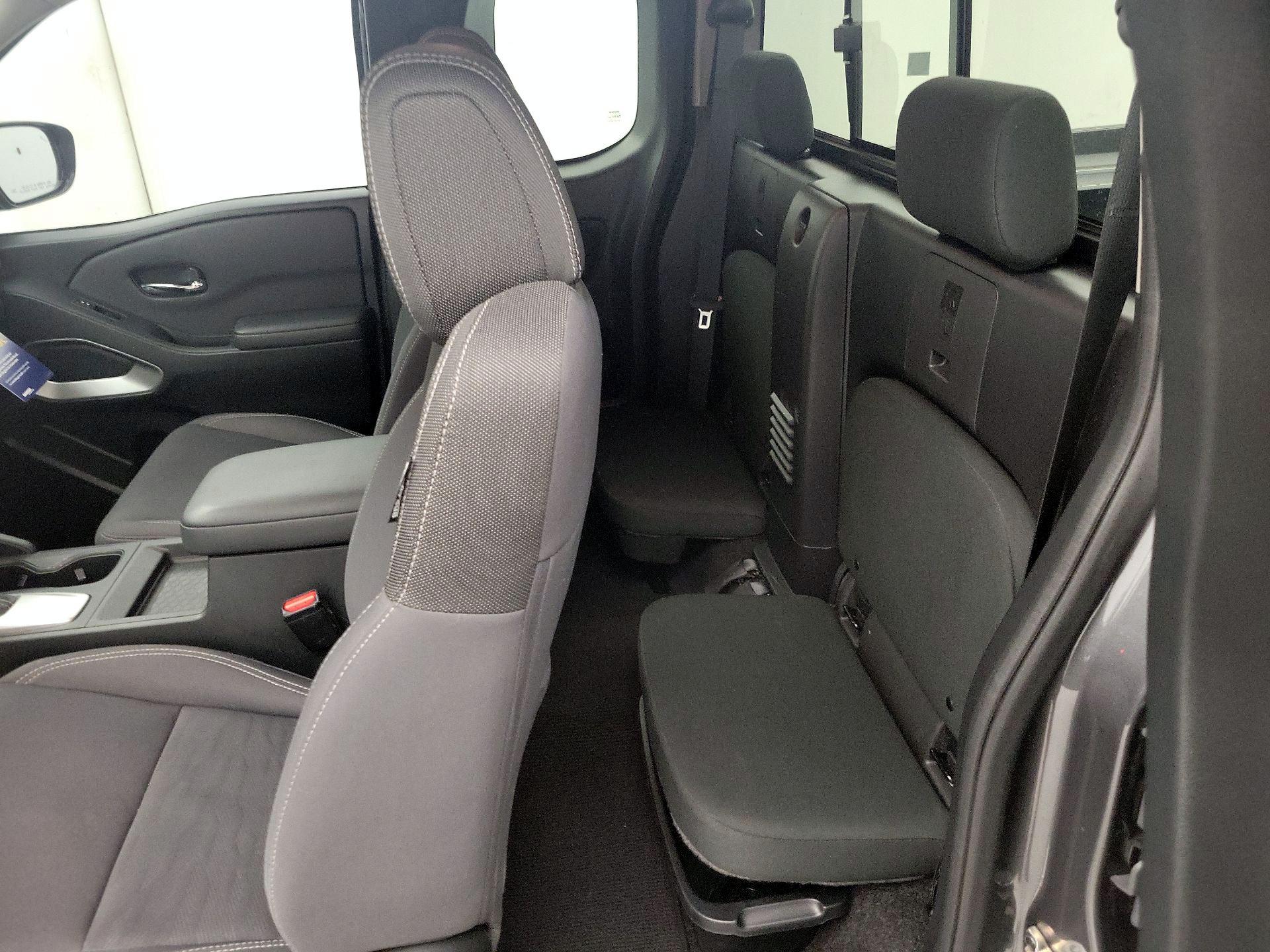 Thumbnail: 2022 Nissan Frontier - 19