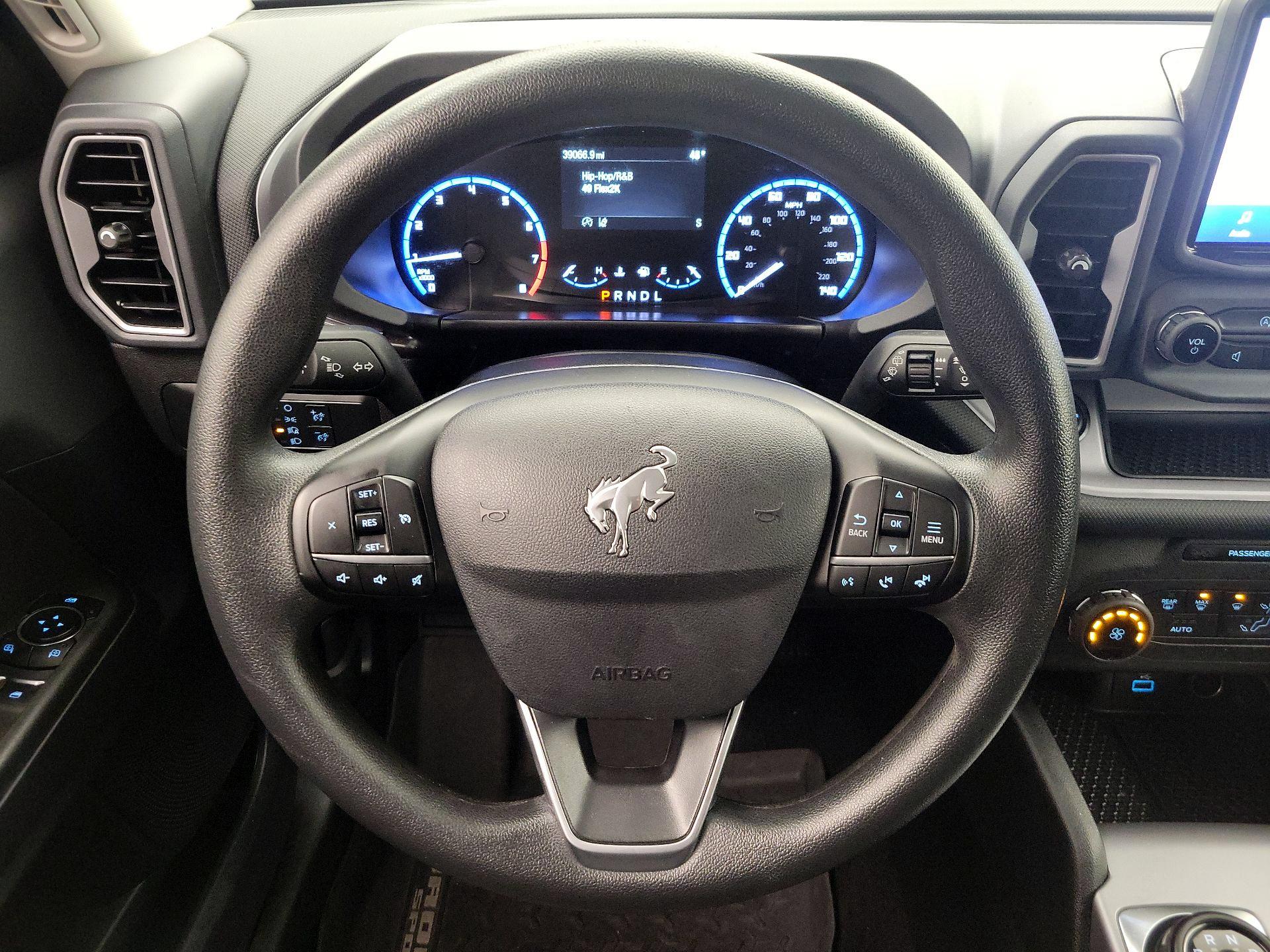 Thumbnail: 2022 Ford Bronco Sport - 10