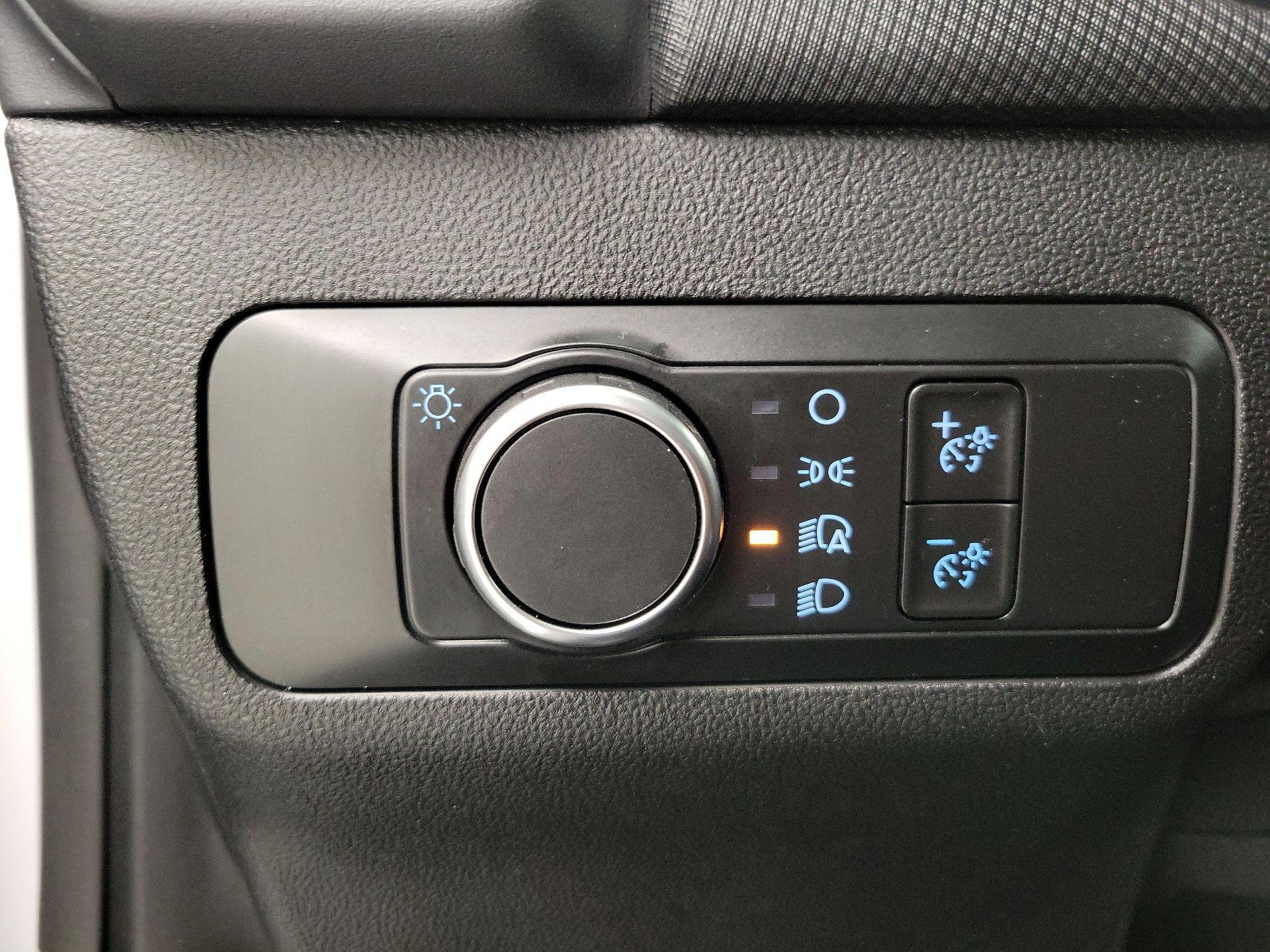 Thumbnail: 2022 Ford Bronco Sport - 13