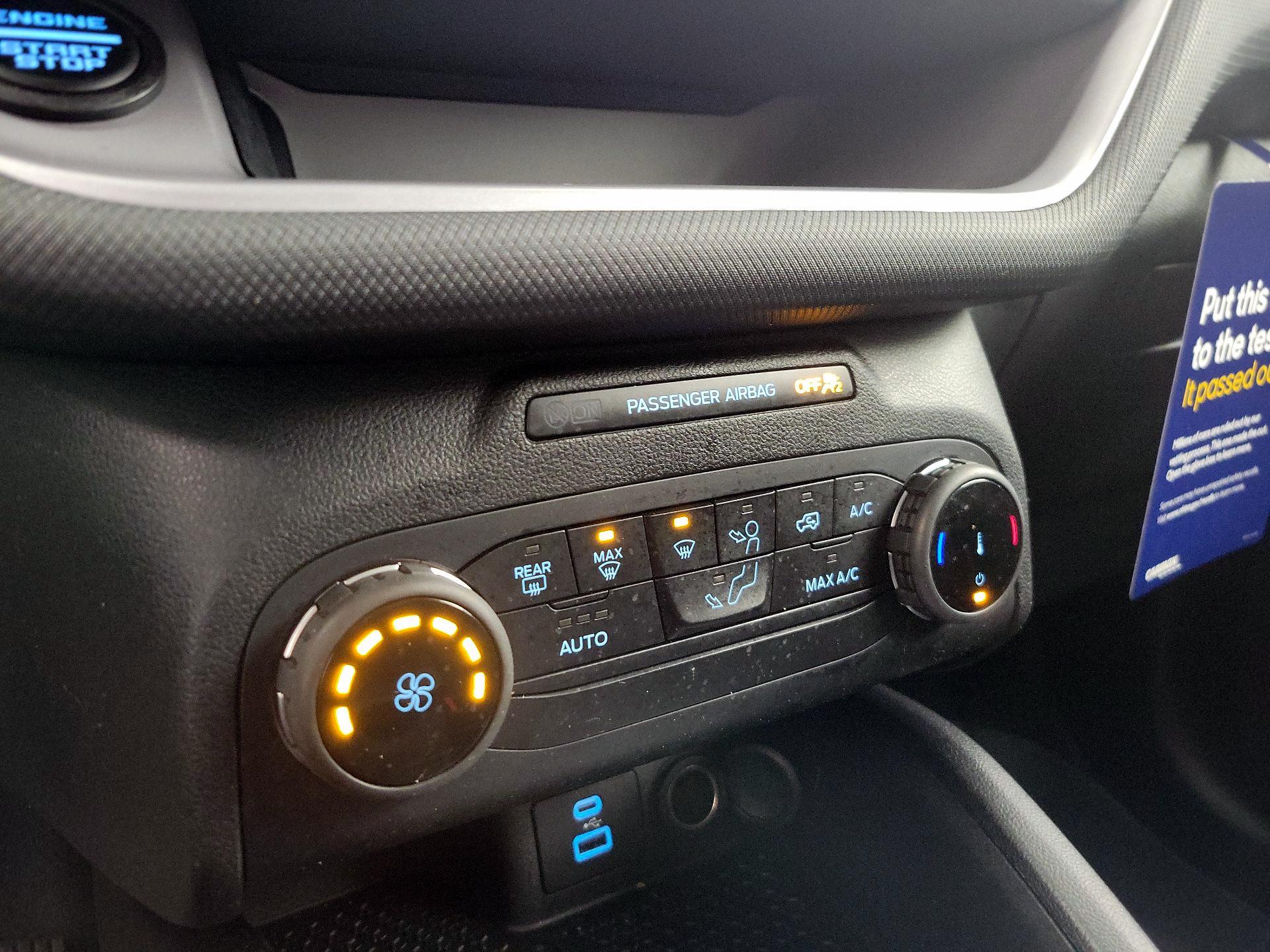 Thumbnail: 2022 Ford Bronco Sport - 16