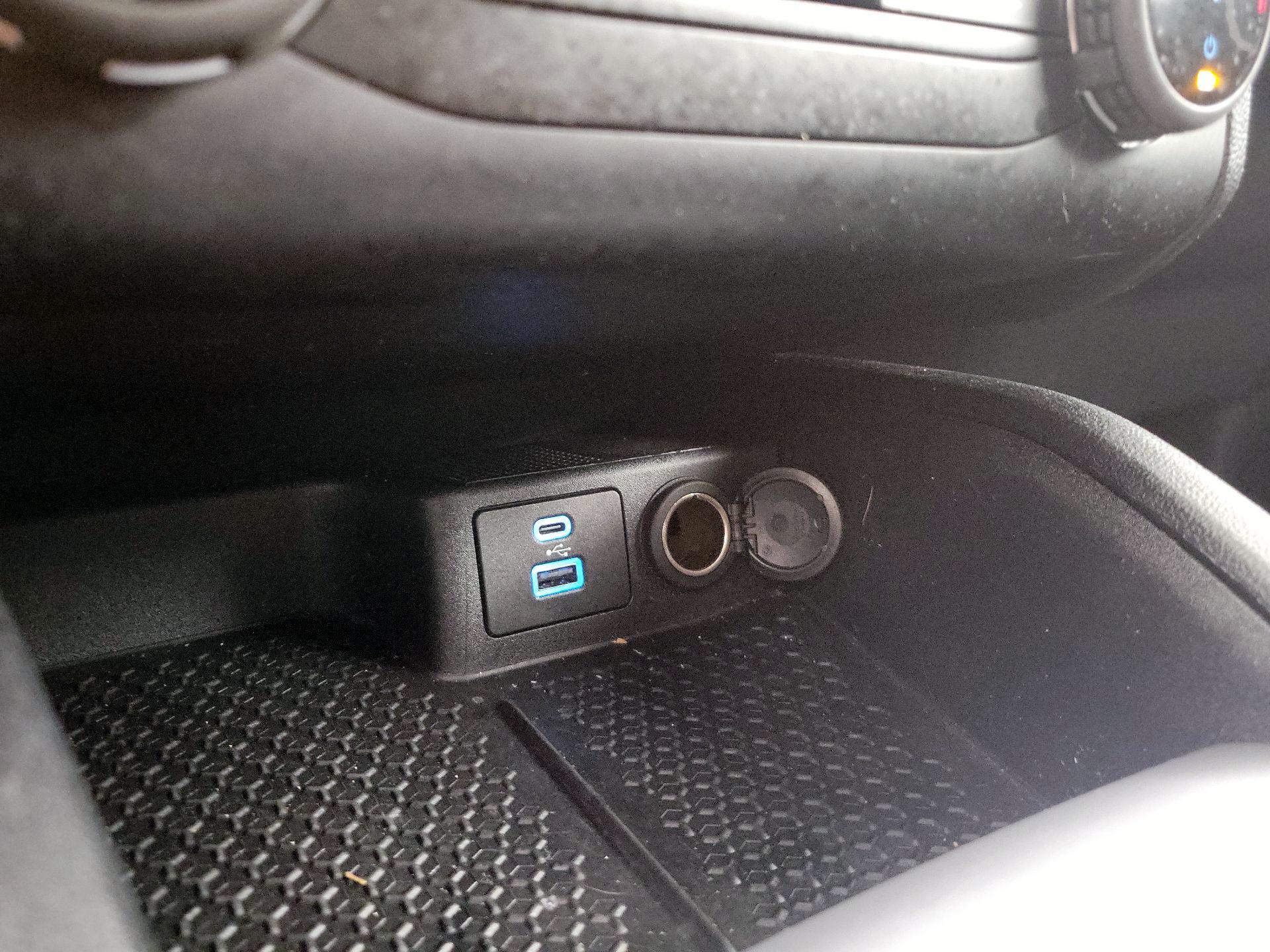 Thumbnail: 2022 Ford Bronco Sport - 18