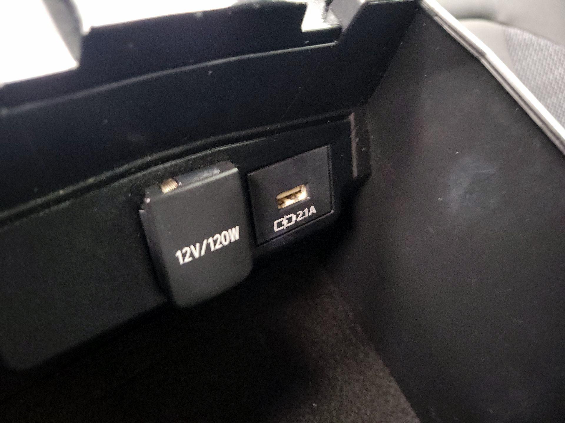 Thumbnail: 2020 Toyota Corolla - 18