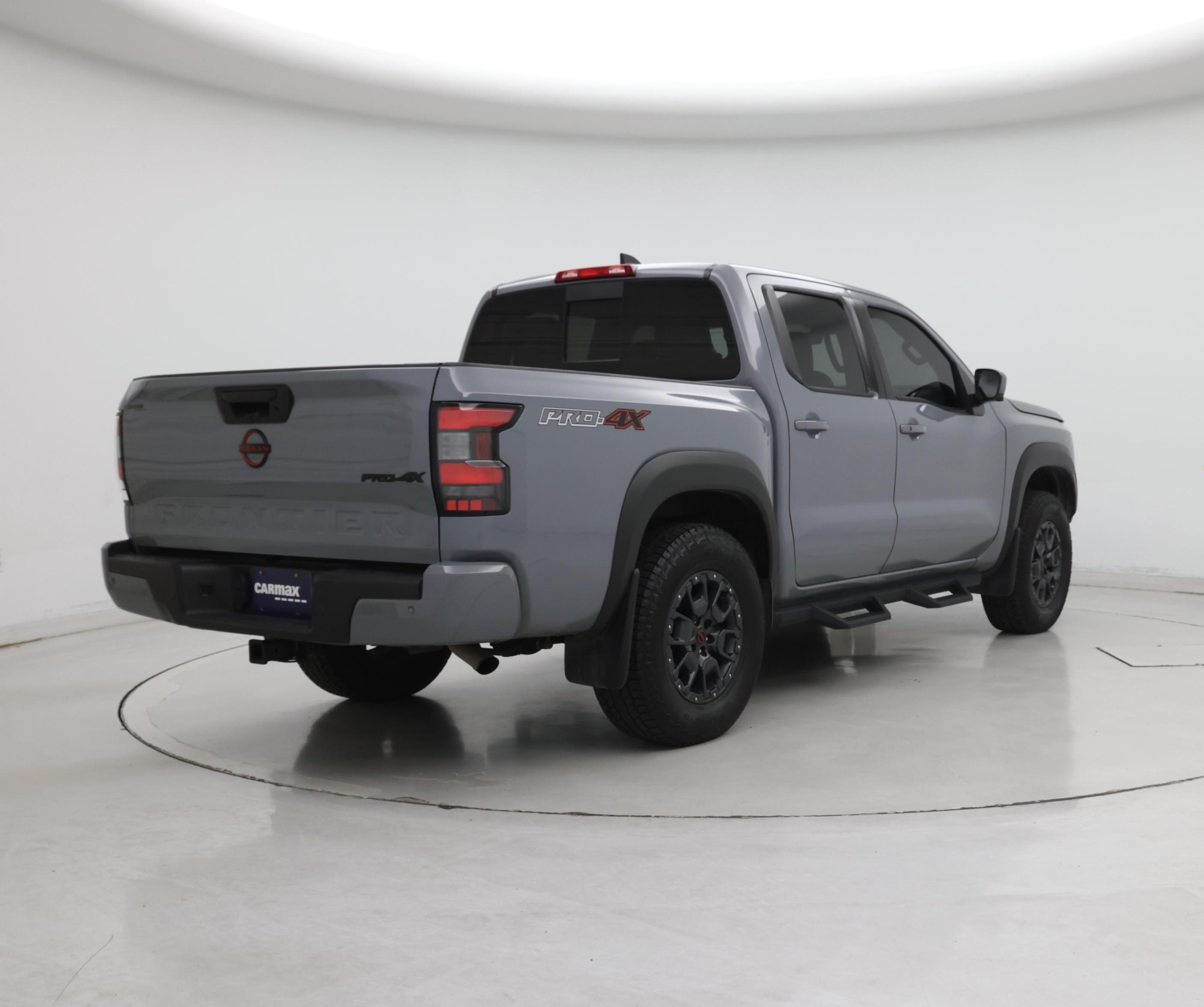 Thumbnail: 2024 Nissan Frontier - 8