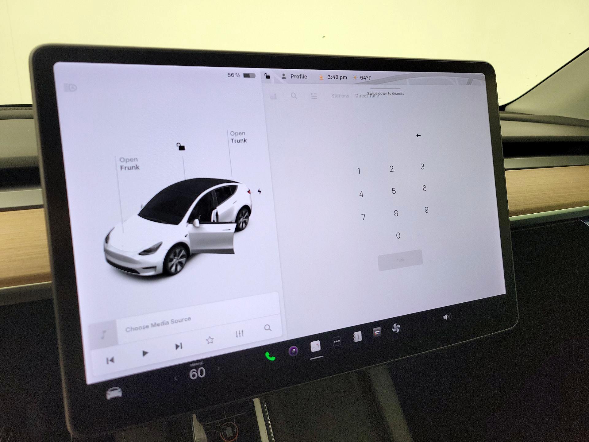 Thumbnail: 2022 Tesla Model Y - 15