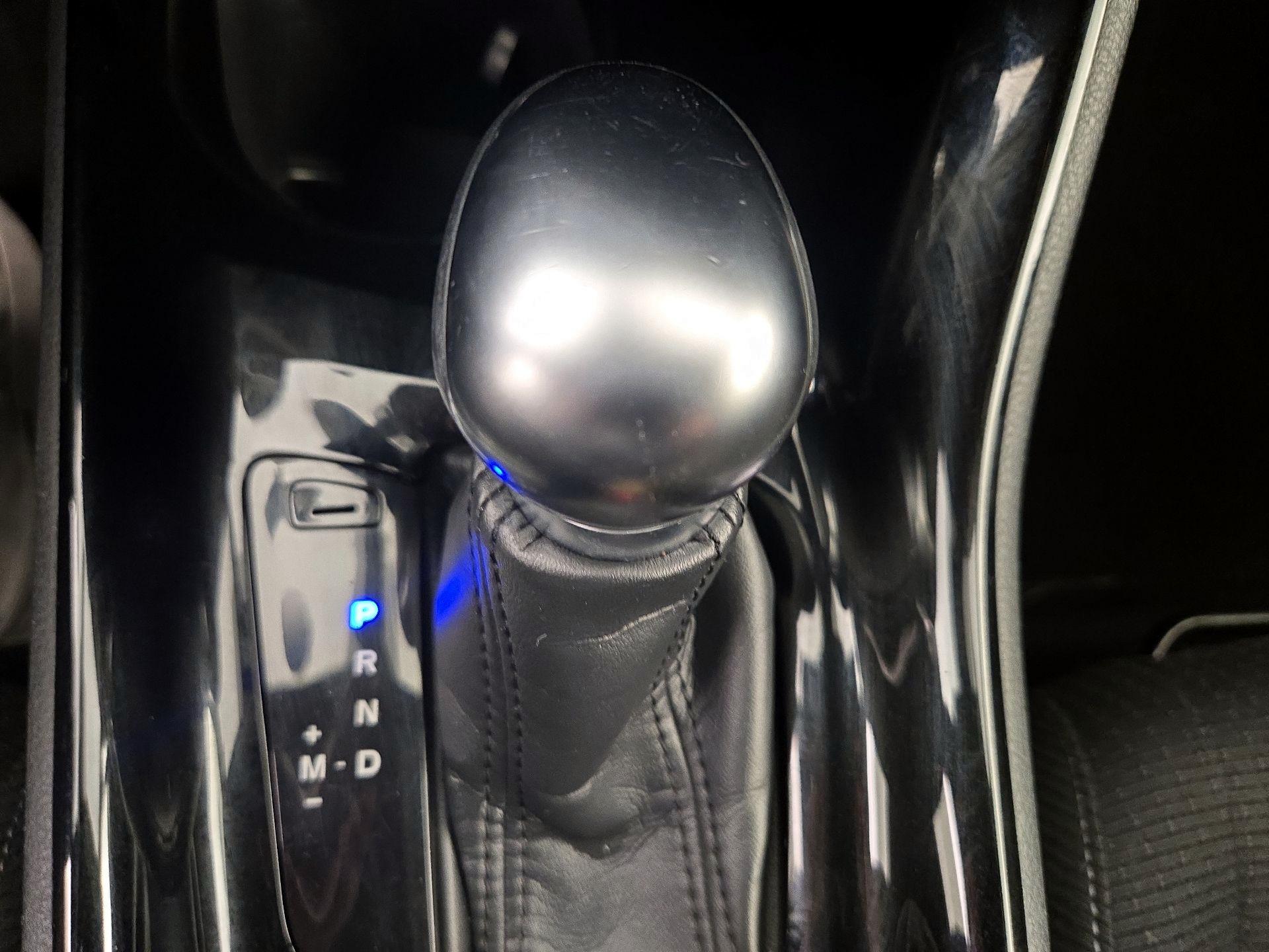 Thumbnail: 2019 Toyota C-HR - 17