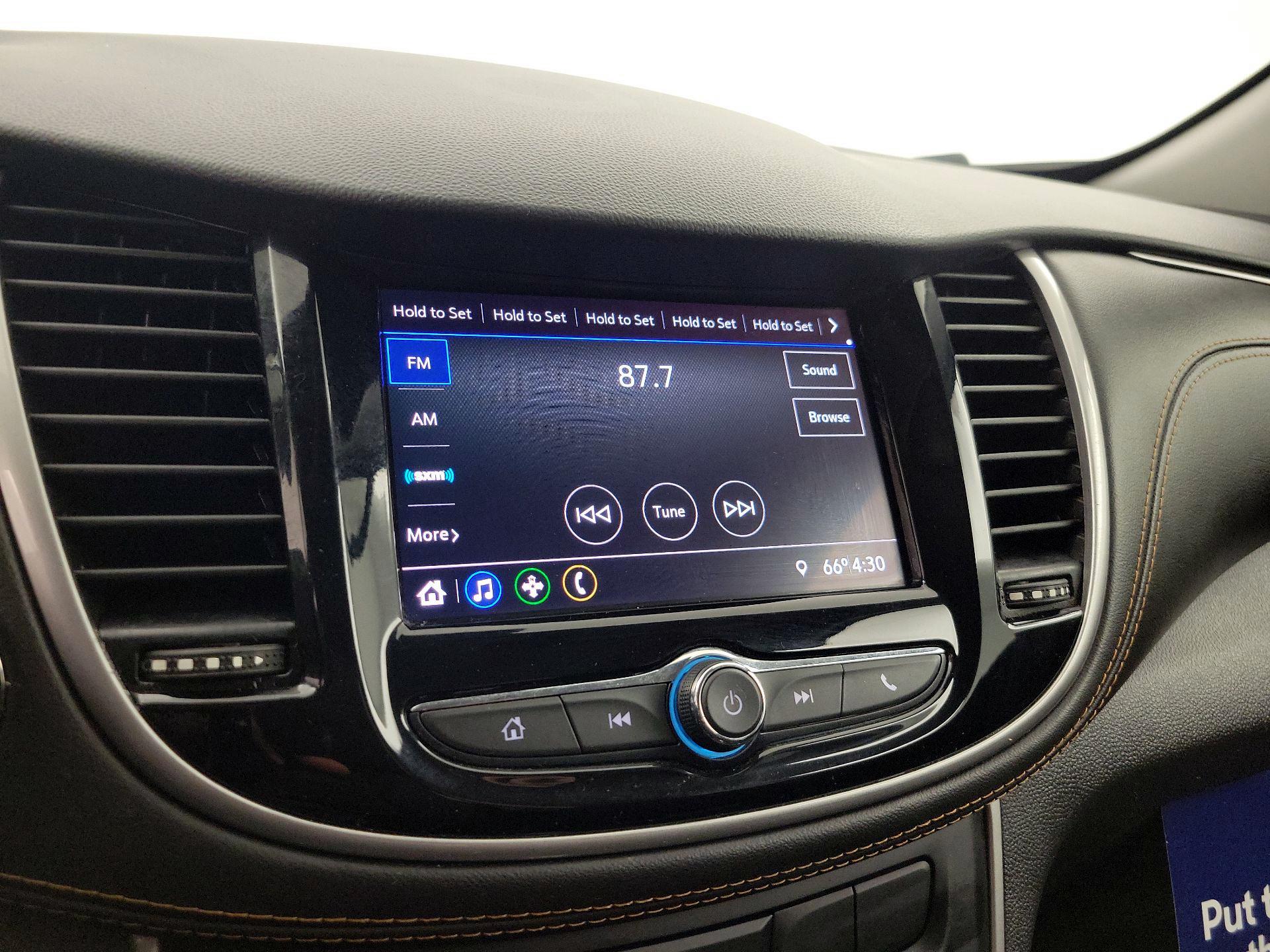 Thumbnail: 2021 Chevrolet Trax - 15