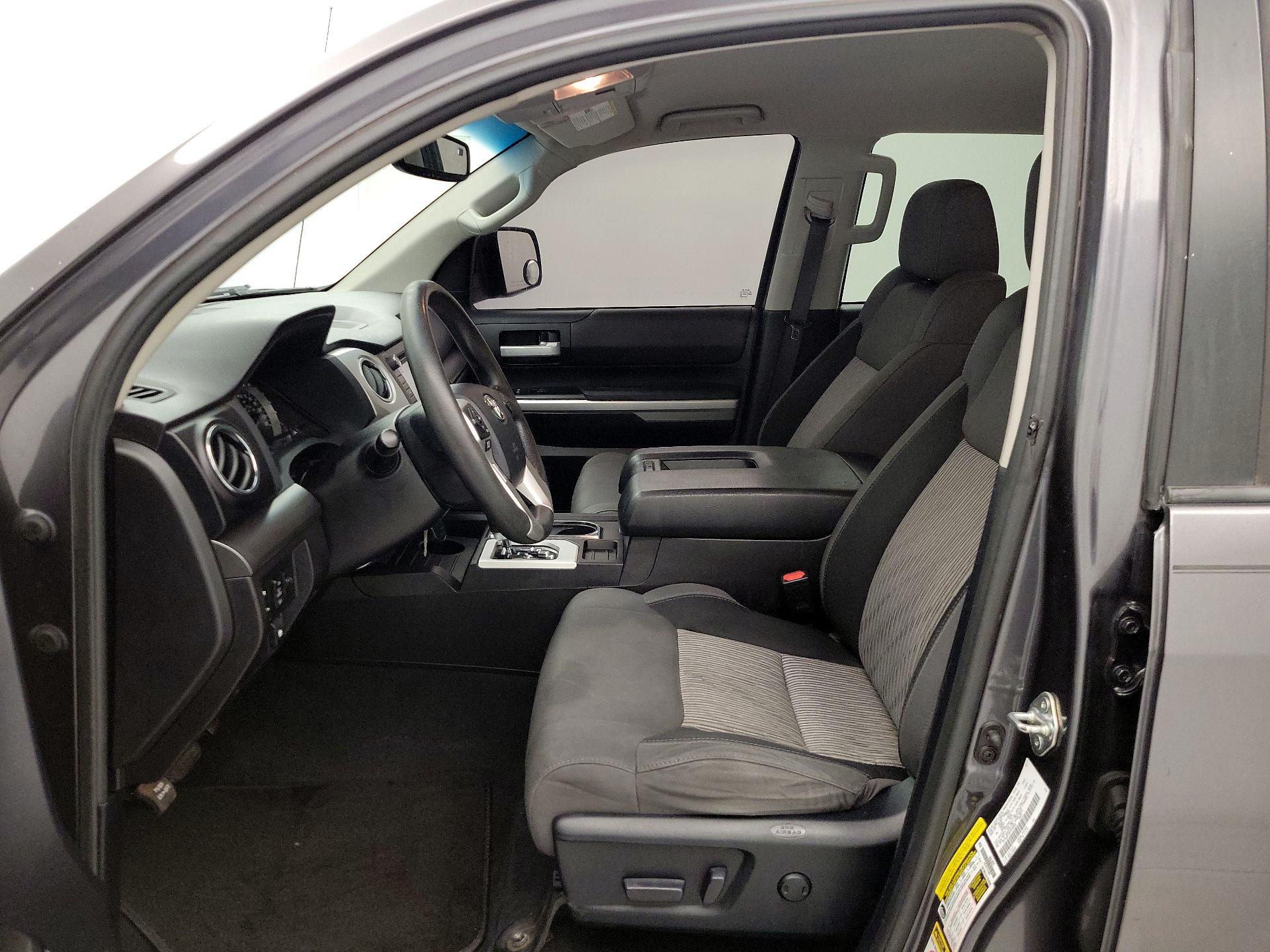 Thumbnail: 2015 Toyota Tundra - 11