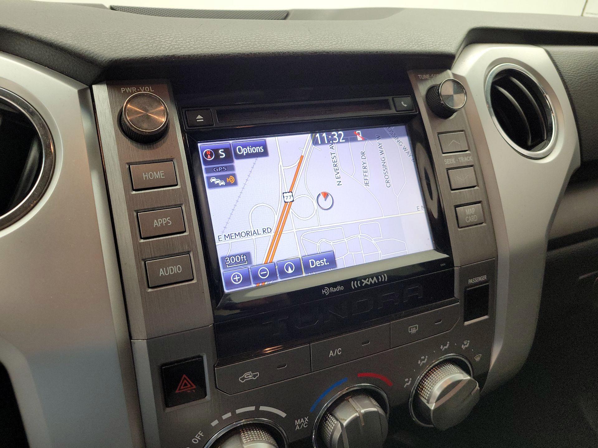 Thumbnail: 2015 Toyota Tundra - 14