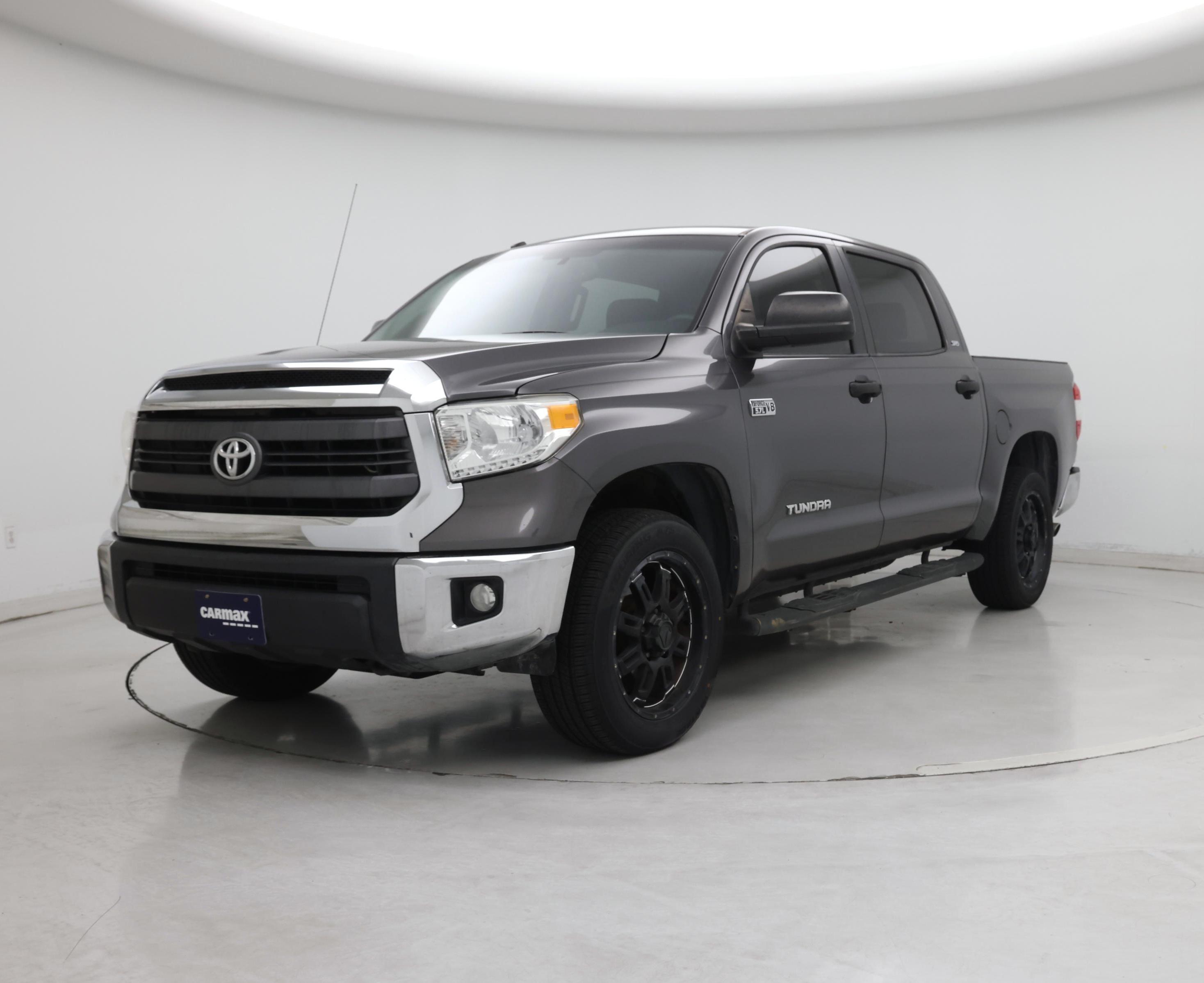 Thumbnail: 2015 Toyota Tundra - 4