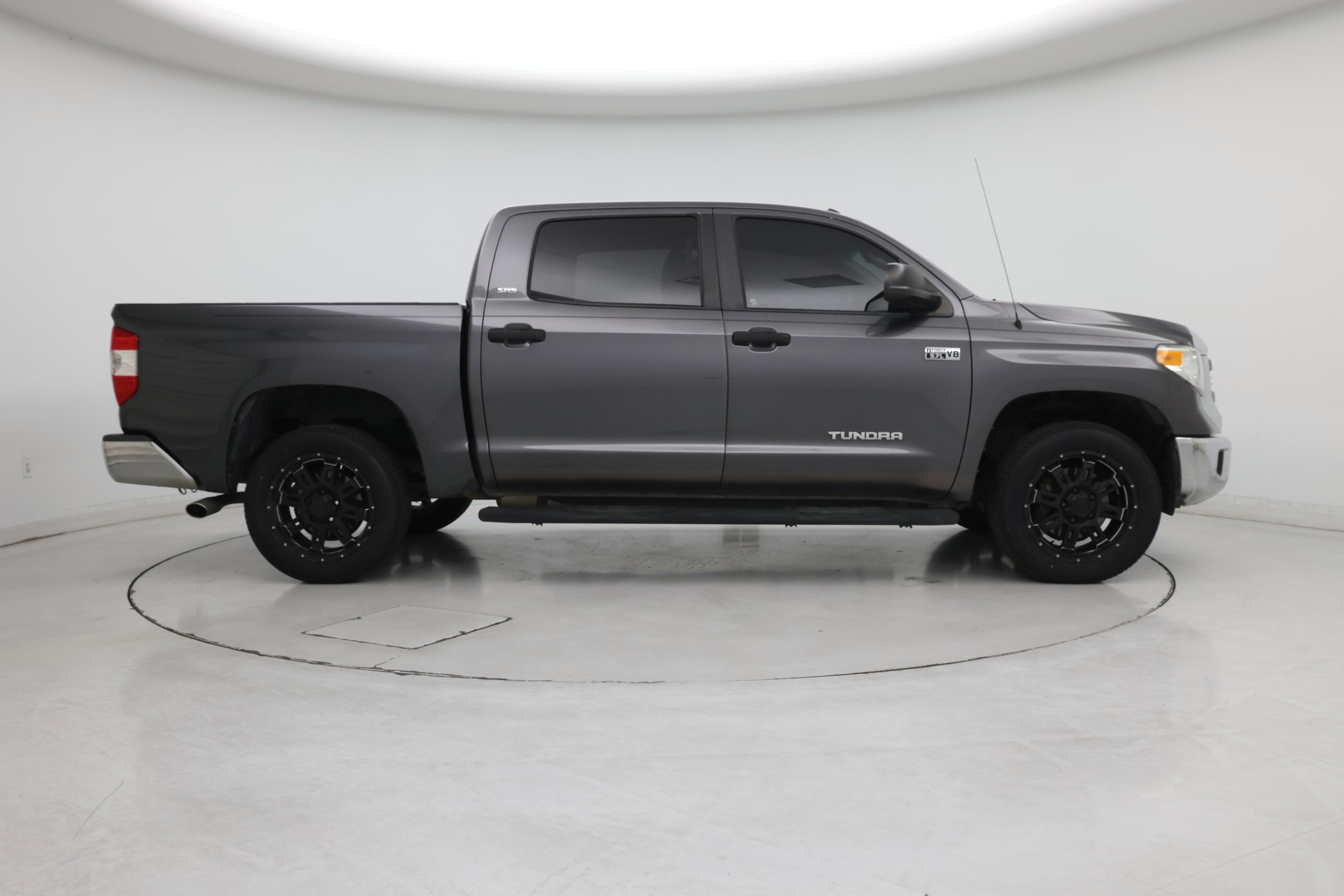 Thumbnail: 2015 Toyota Tundra - 7
