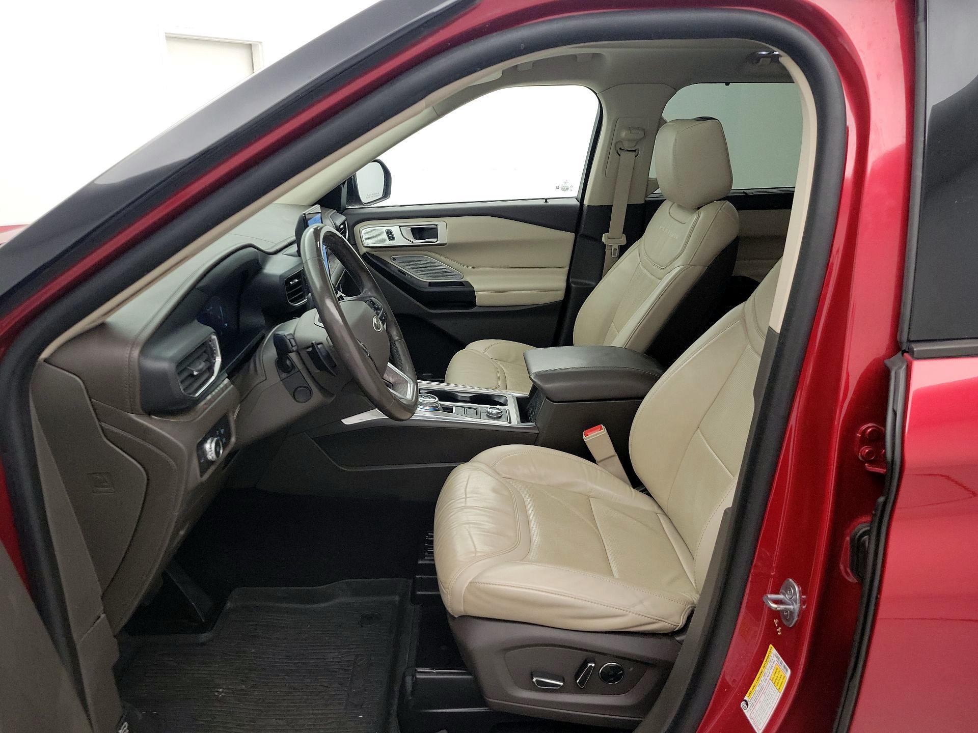 Thumbnail: 2020 Ford Explorer - 11