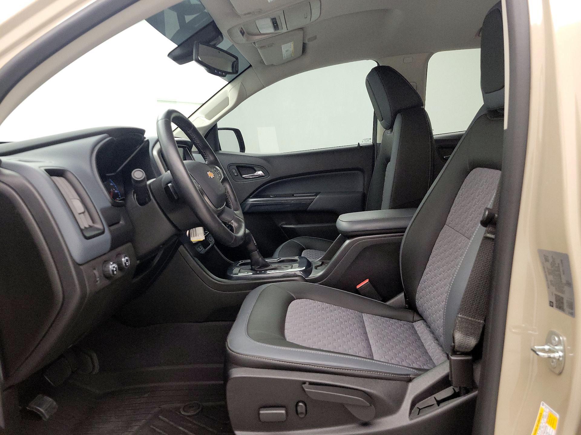 Thumbnail: 2021 Chevrolet Colorado - 11