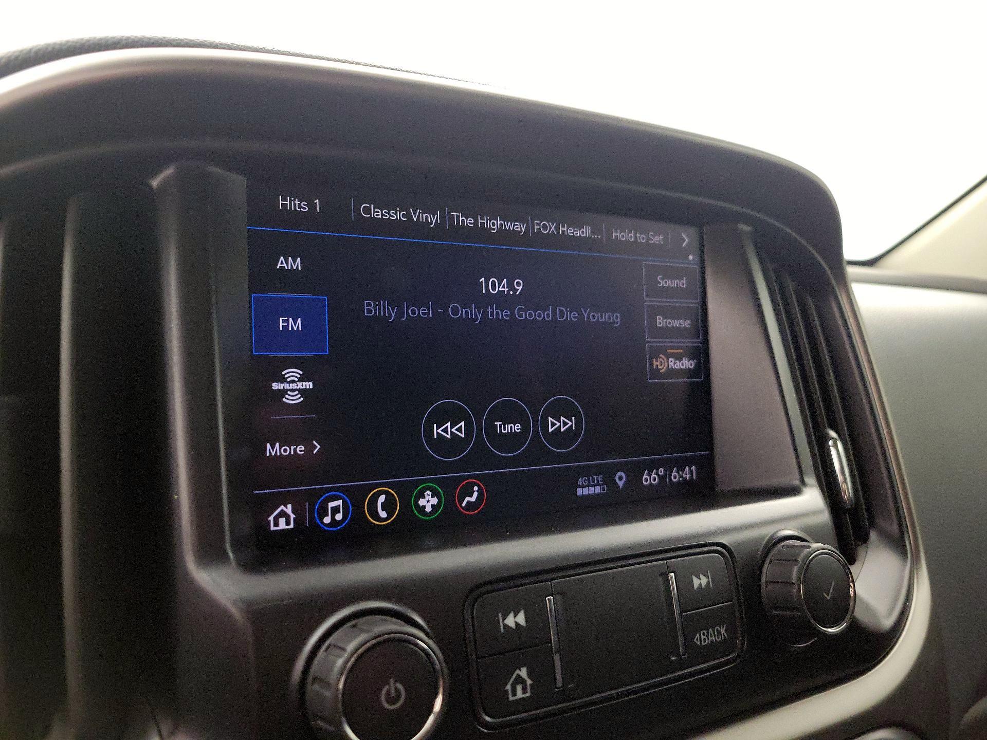 Thumbnail: 2021 Chevrolet Colorado - 15