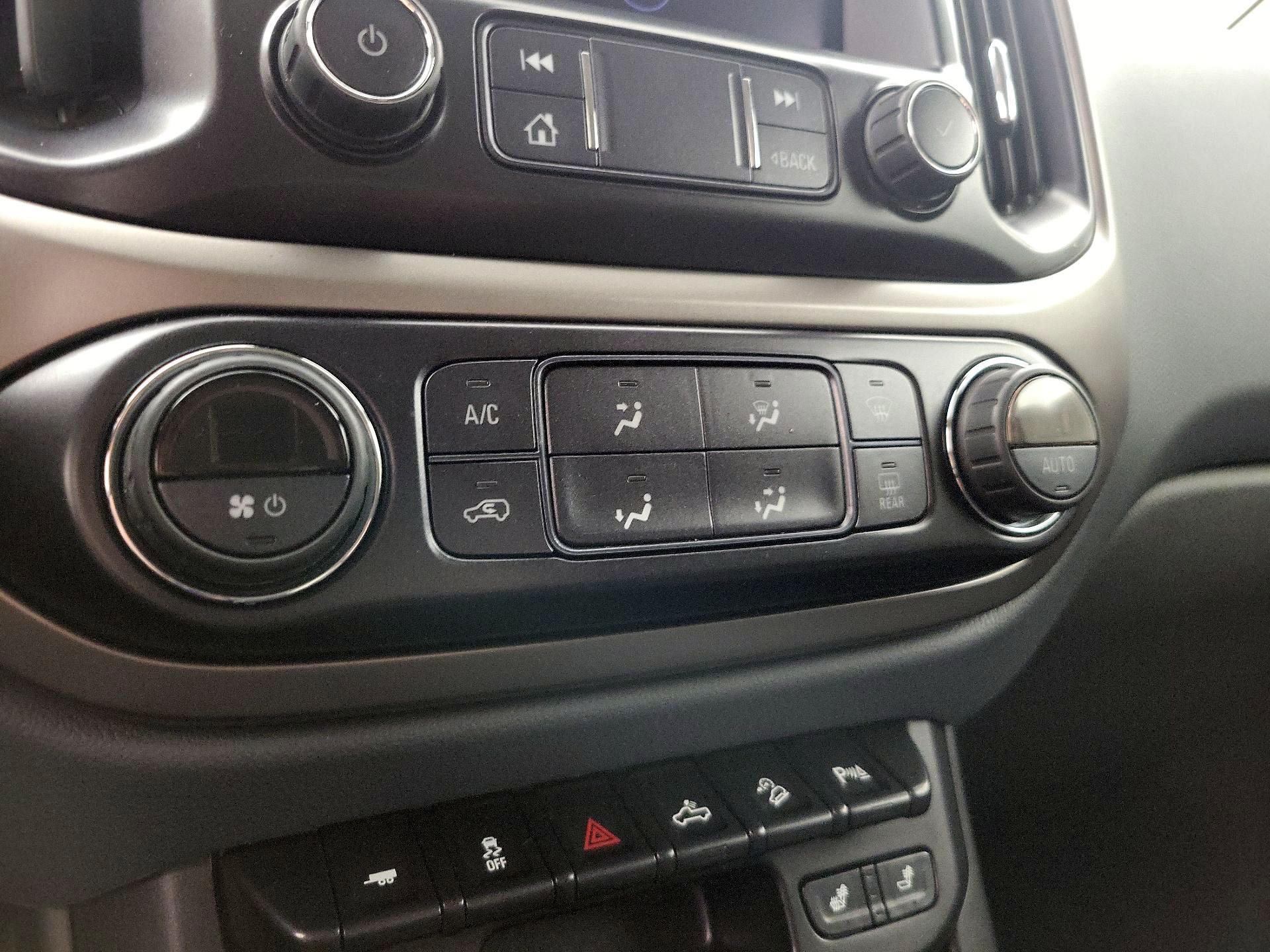 Thumbnail: 2021 Chevrolet Colorado - 16