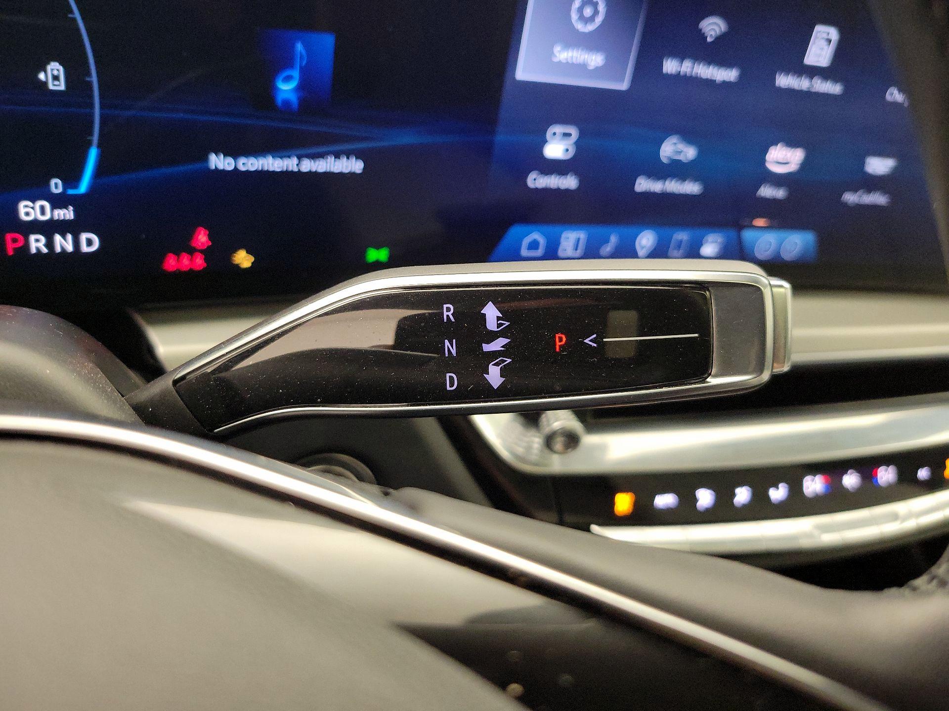 Thumbnail: 2024 Cadillac Lyriq - 17