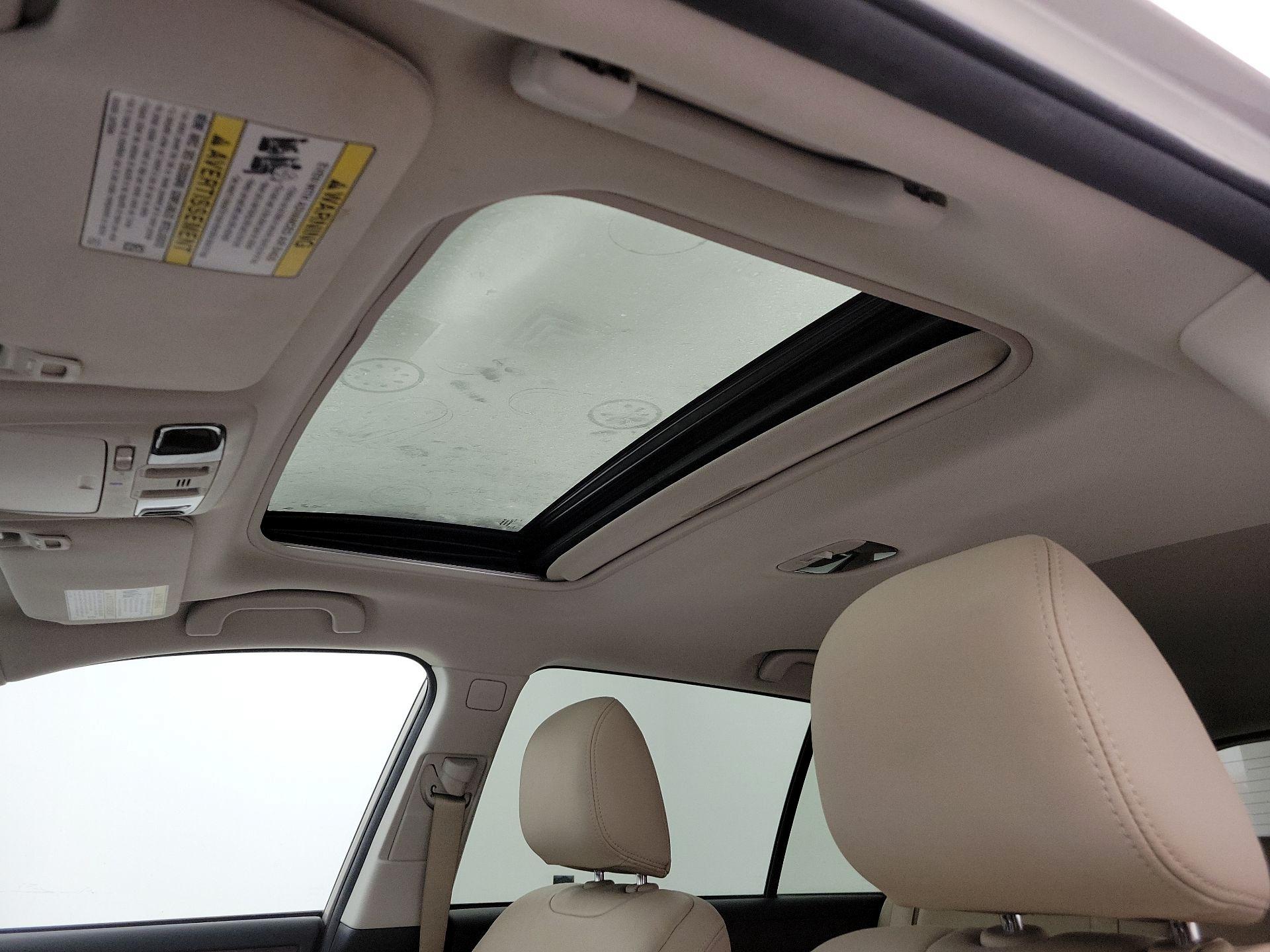 Thumbnail: 2015 Subaru Outback - 20